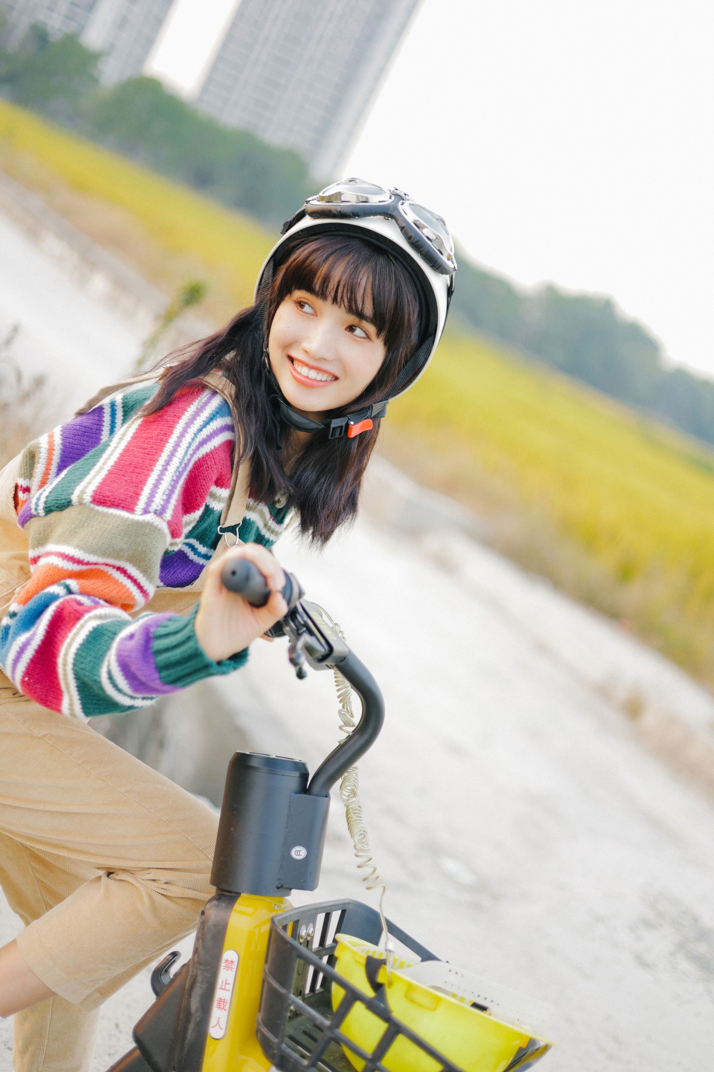 图片[6]-夏施哈哈酱 – 《山野间稻田里》[31P]-COS写真在线网