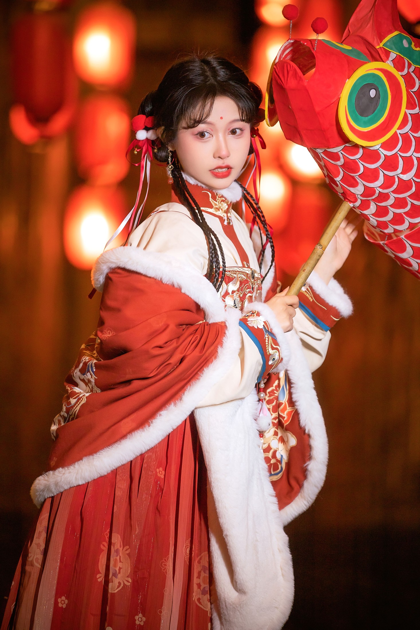 图片[6]-梨一依 – 《逛灯会》[22P]-COS写真在线网