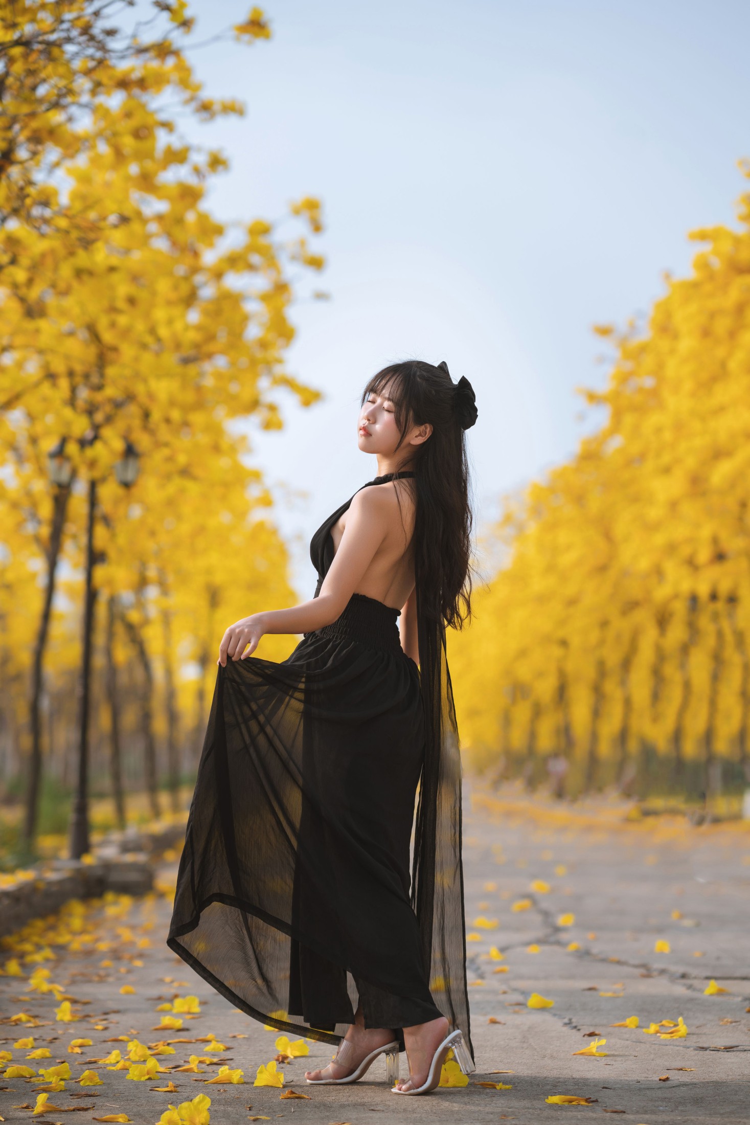 图片[6]-萌芽儿o0 – 《秋有银杏 春有黄风铃》[25P]-COS写真在线网