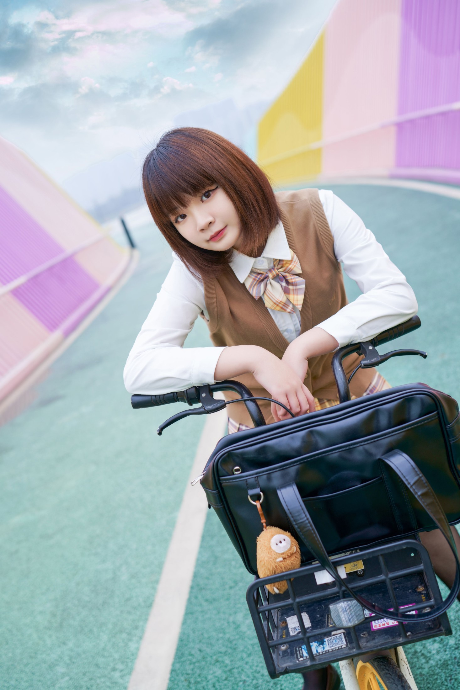 图片[6]-中亦 – 《马卡龙骑手》[21P]-COS写真在线网