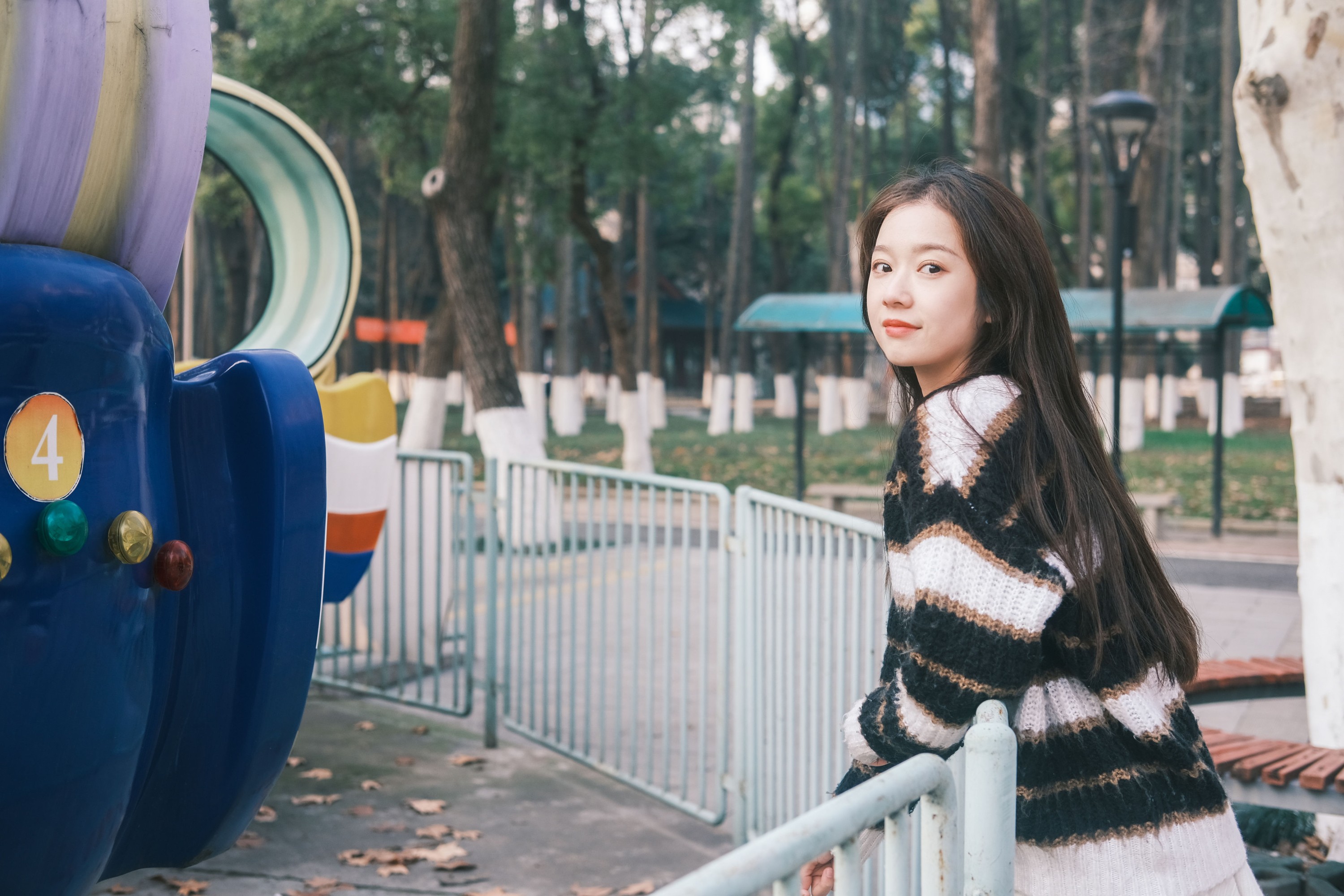 图片[6]-戈曼妮Nini – 《游乐场约会》[38P]-COS写真在线网