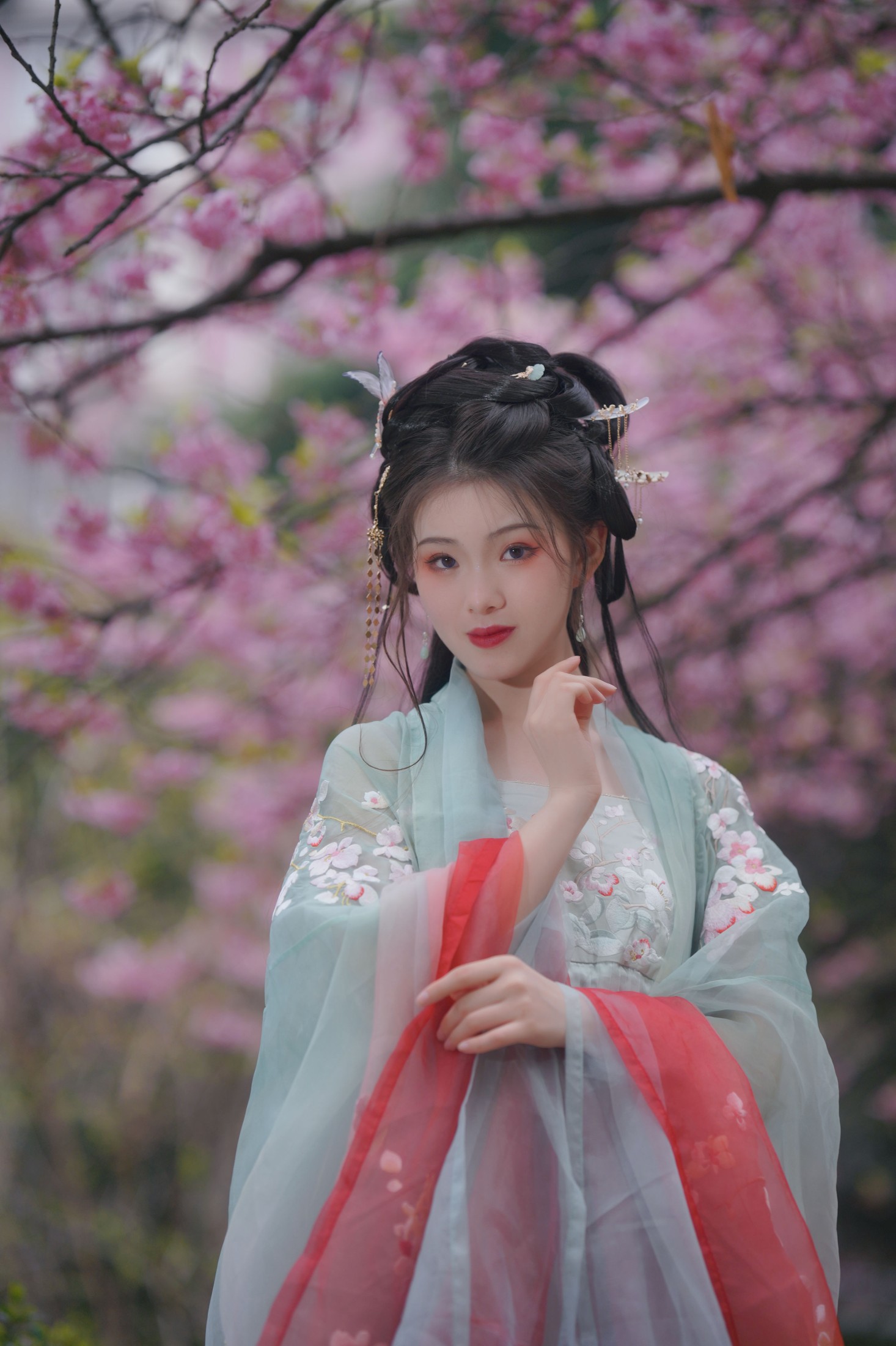 图片[6]-悦璃 – 《弄花香满衣》[22P]-COS写真在线网