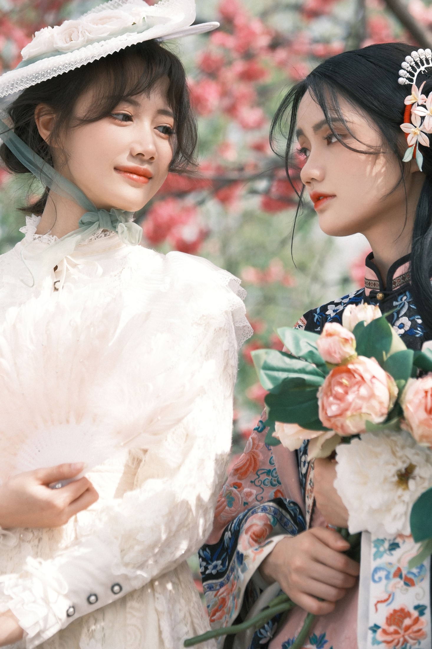 图片[6]-橘小桃 么一奥缪 – 《两个女孩的故事》[21P]-COS写真在线网