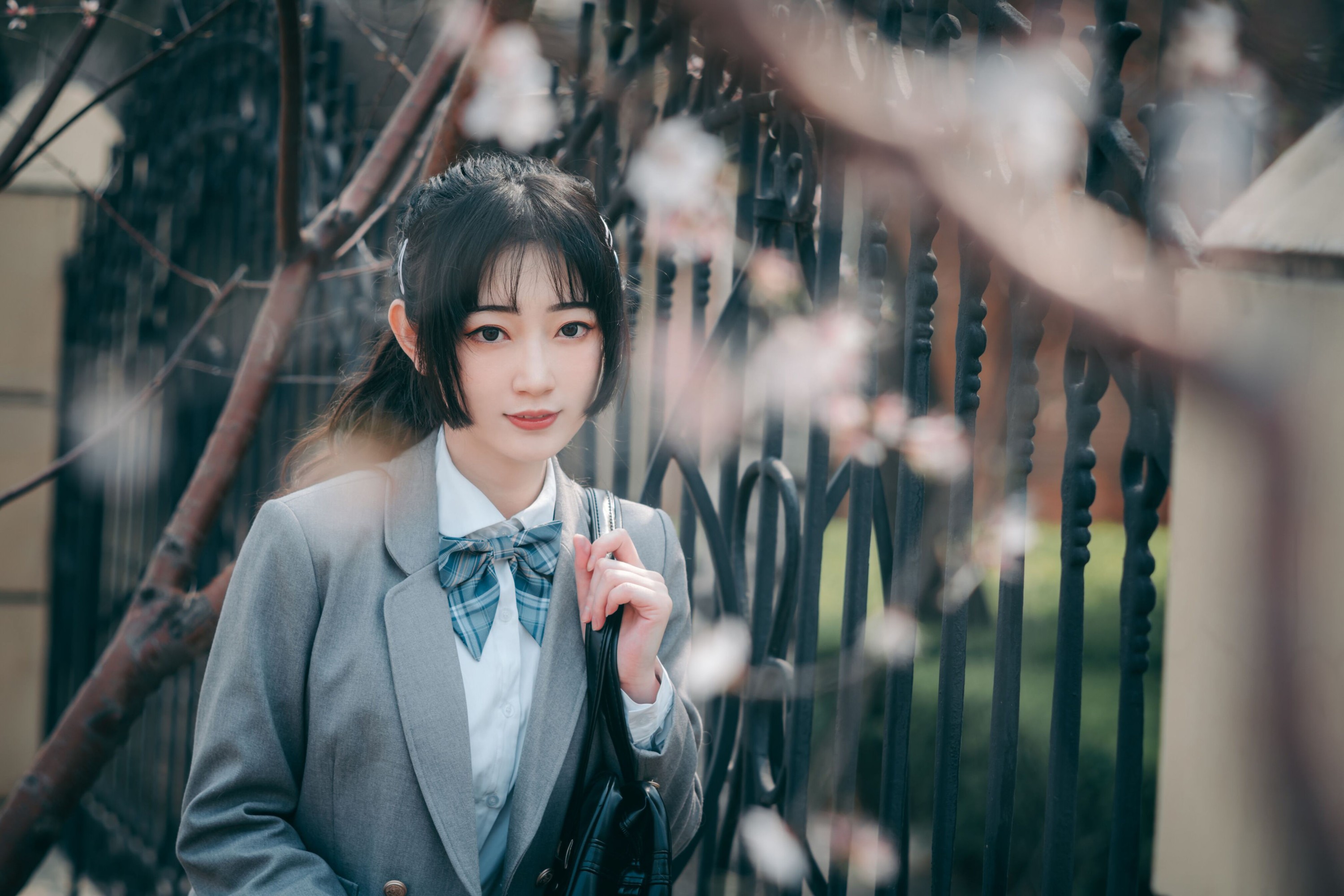 图片[4]-桃墨公子x – 《灰色JK》[22P]-COS写真在线网