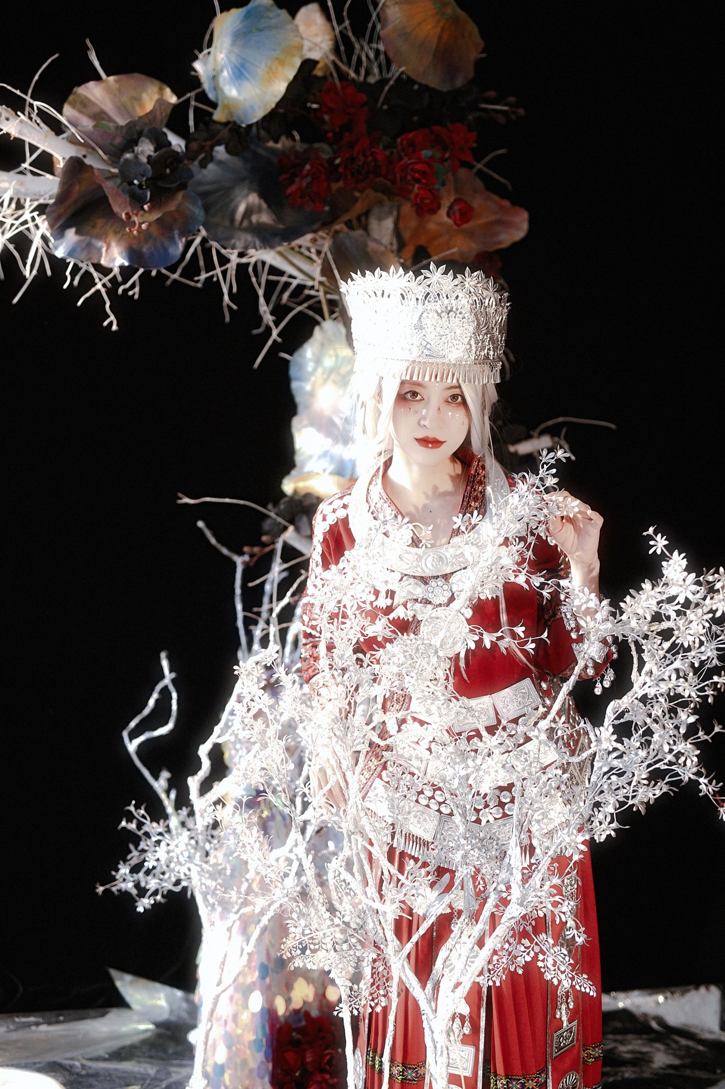 图片[3]-壹萱- – 《圣树前的苗疆少女》[29P]-COS写真在线网