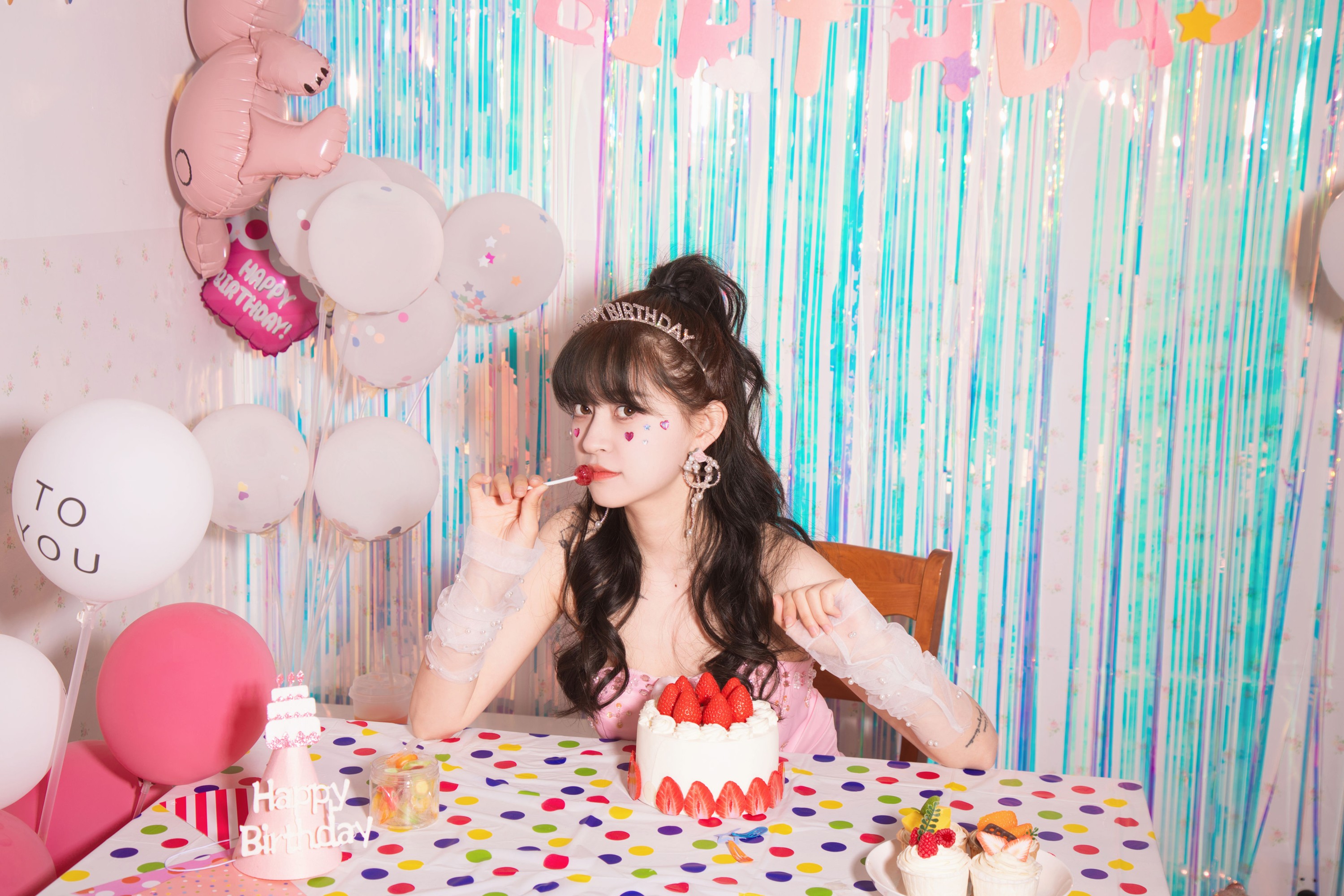 图片[4]-壹萱- – 《生日快乐》[29P]-COS写真在线网
