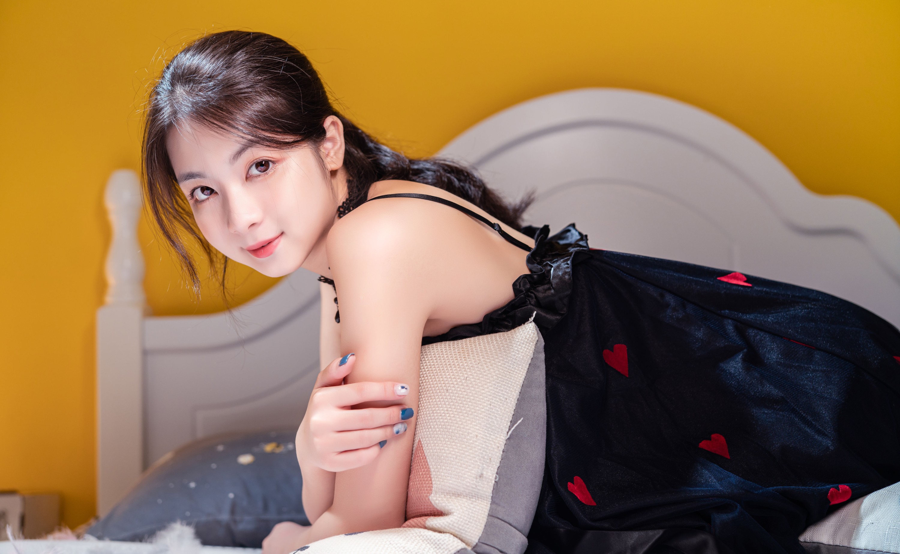 图片[6]-零基础的米团 – 《慵懒羽毛》[24P]-COS写真在线网