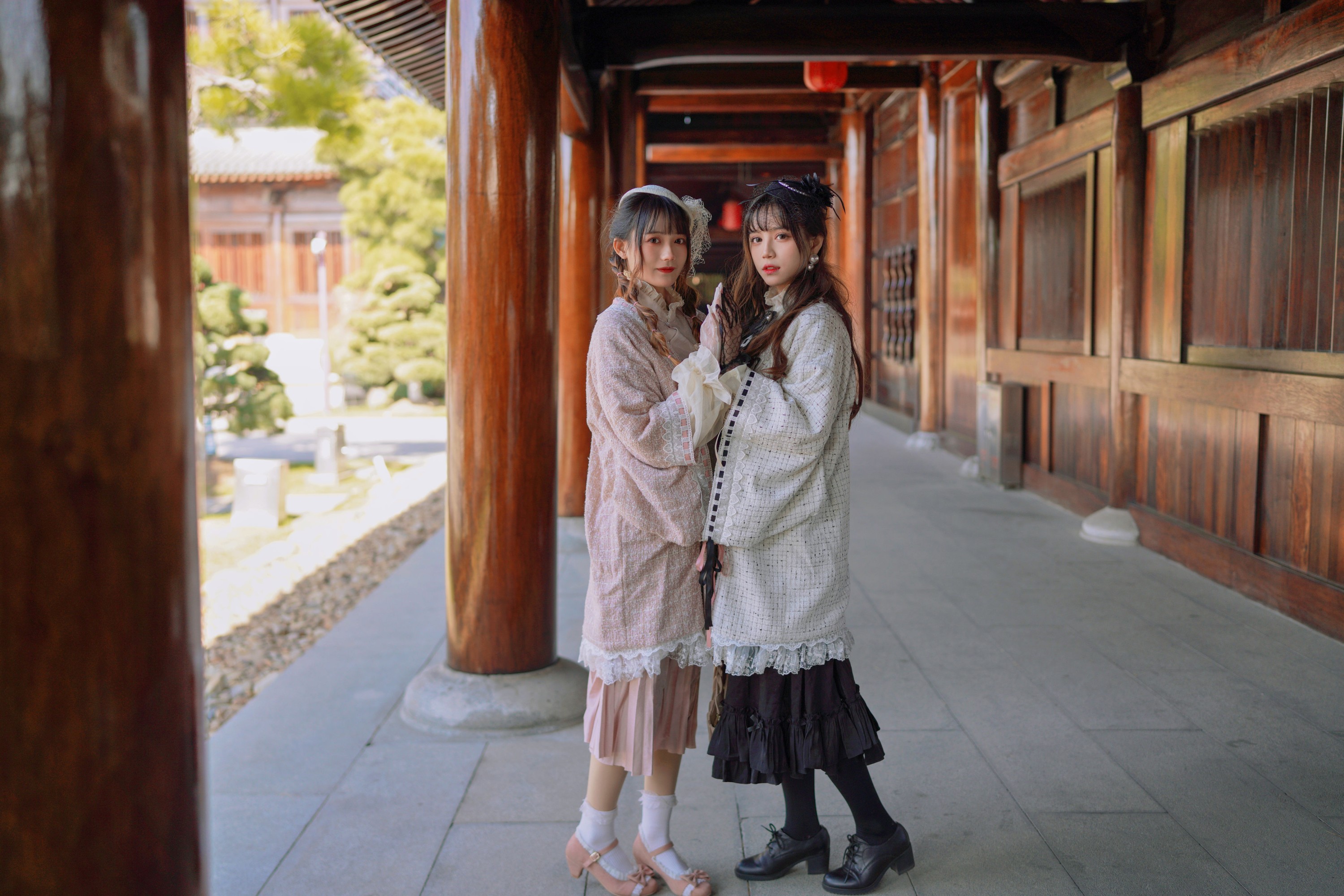 图片[3]-兔子Zzz不吃胡萝卜 贰加六 – 《西洋姐妹花》[35P]-COS写真在线网