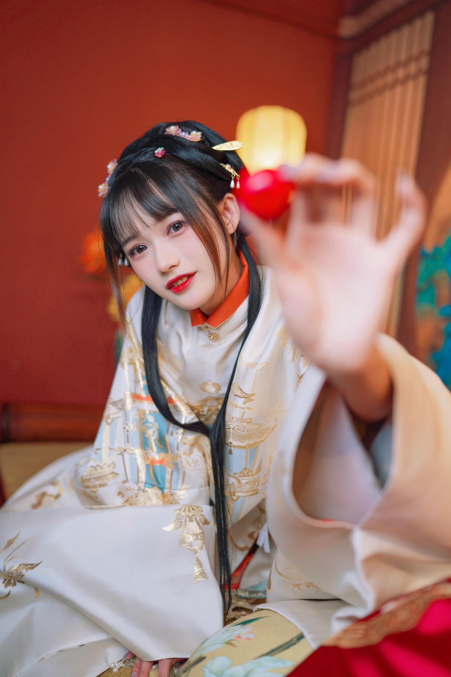 图片[3]-兔子Zzz不吃胡萝卜 – 《小轩窗，正梳妆》[39P]-COS写真在线网