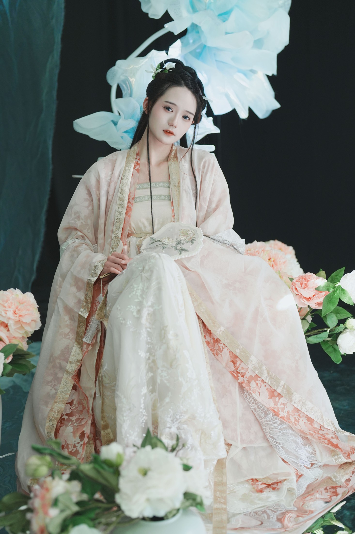 图片[5]-兔子Zzz不吃胡萝卜 – 《寄明月》[39P]-COS写真在线网