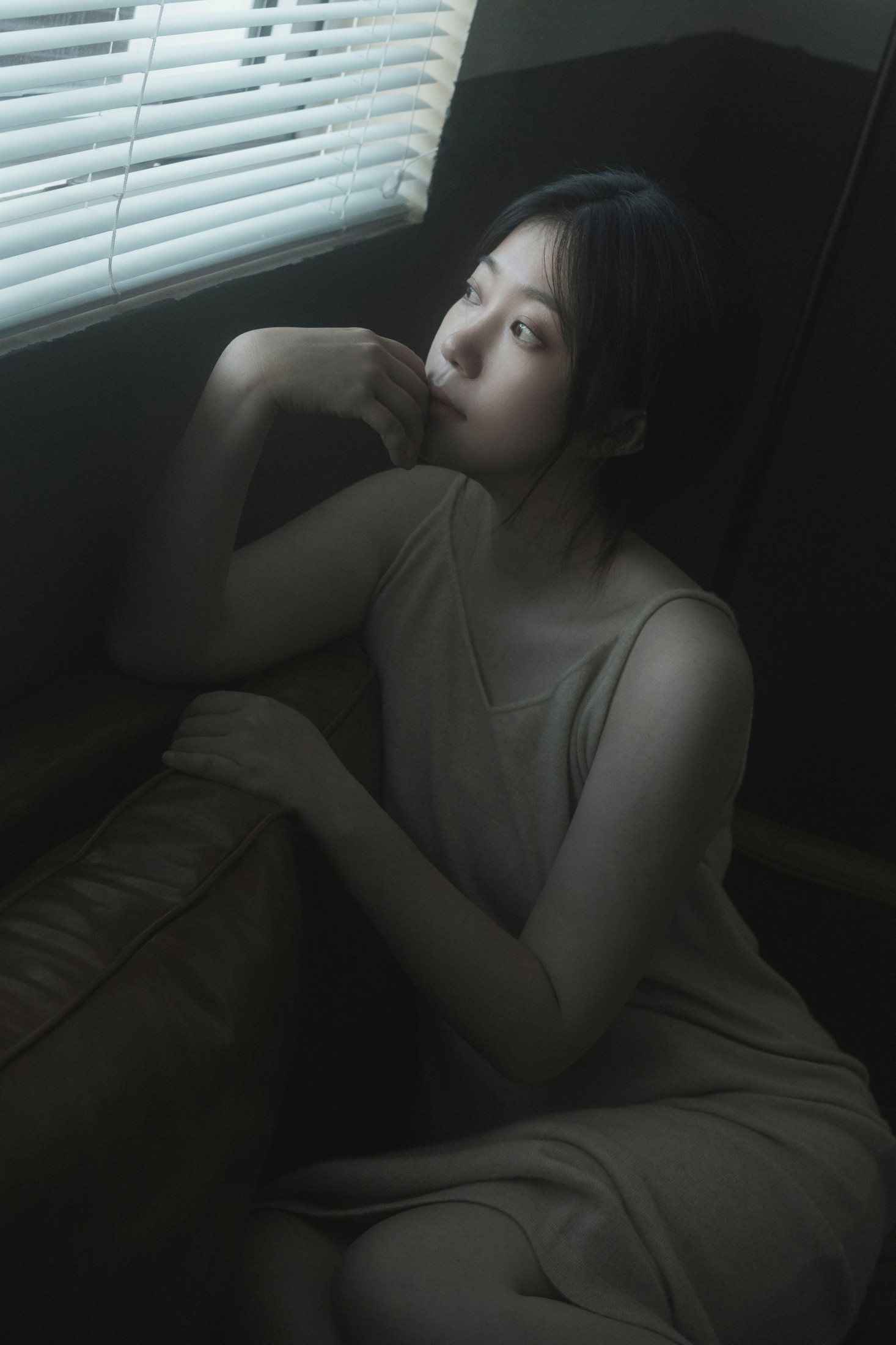 图片[6]-菠菜三明治 – 《光的痕迹》[22P]-COS写真在线网