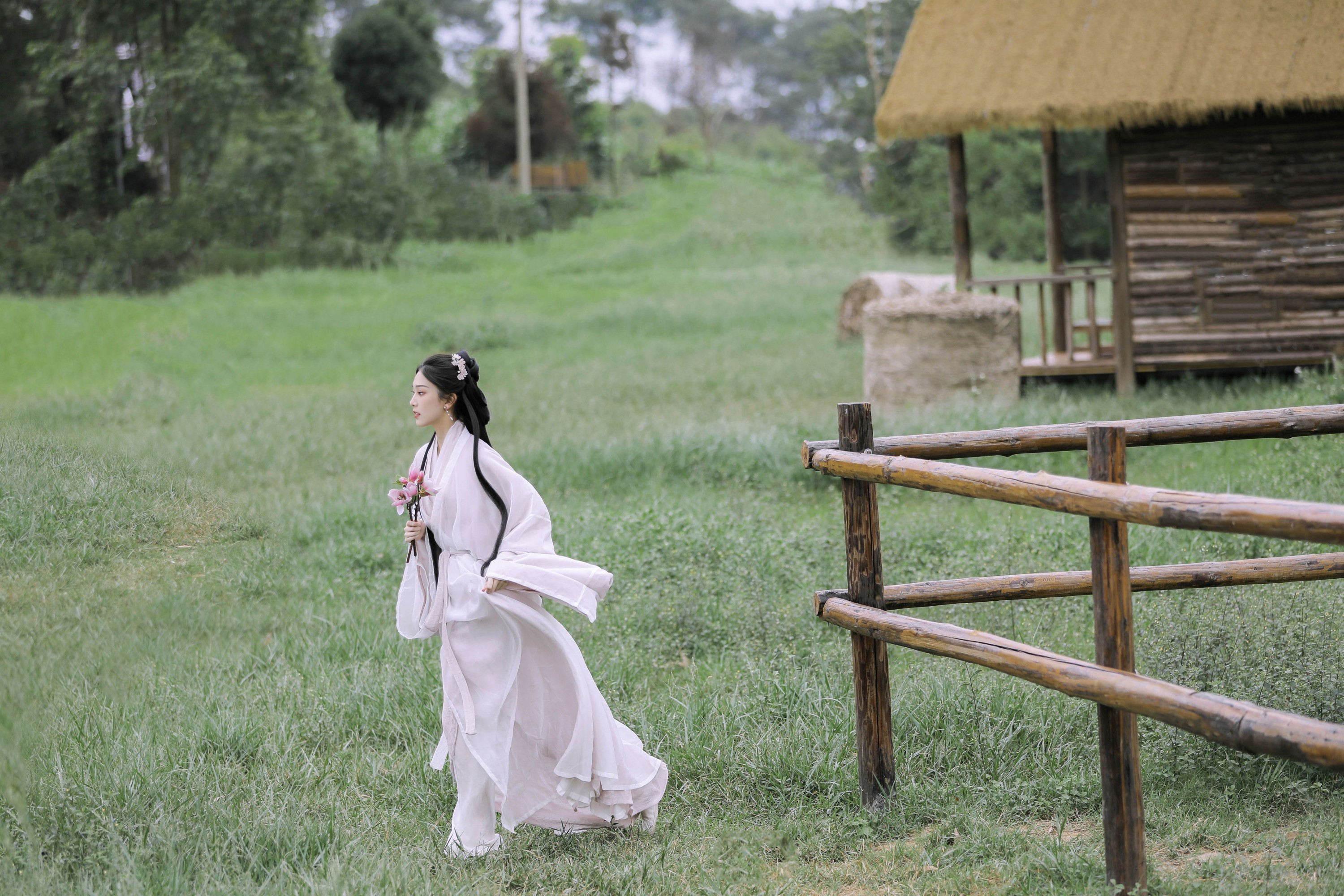 图片[4]-芝芝琪 – 《春行》[37P]-COS写真在线网