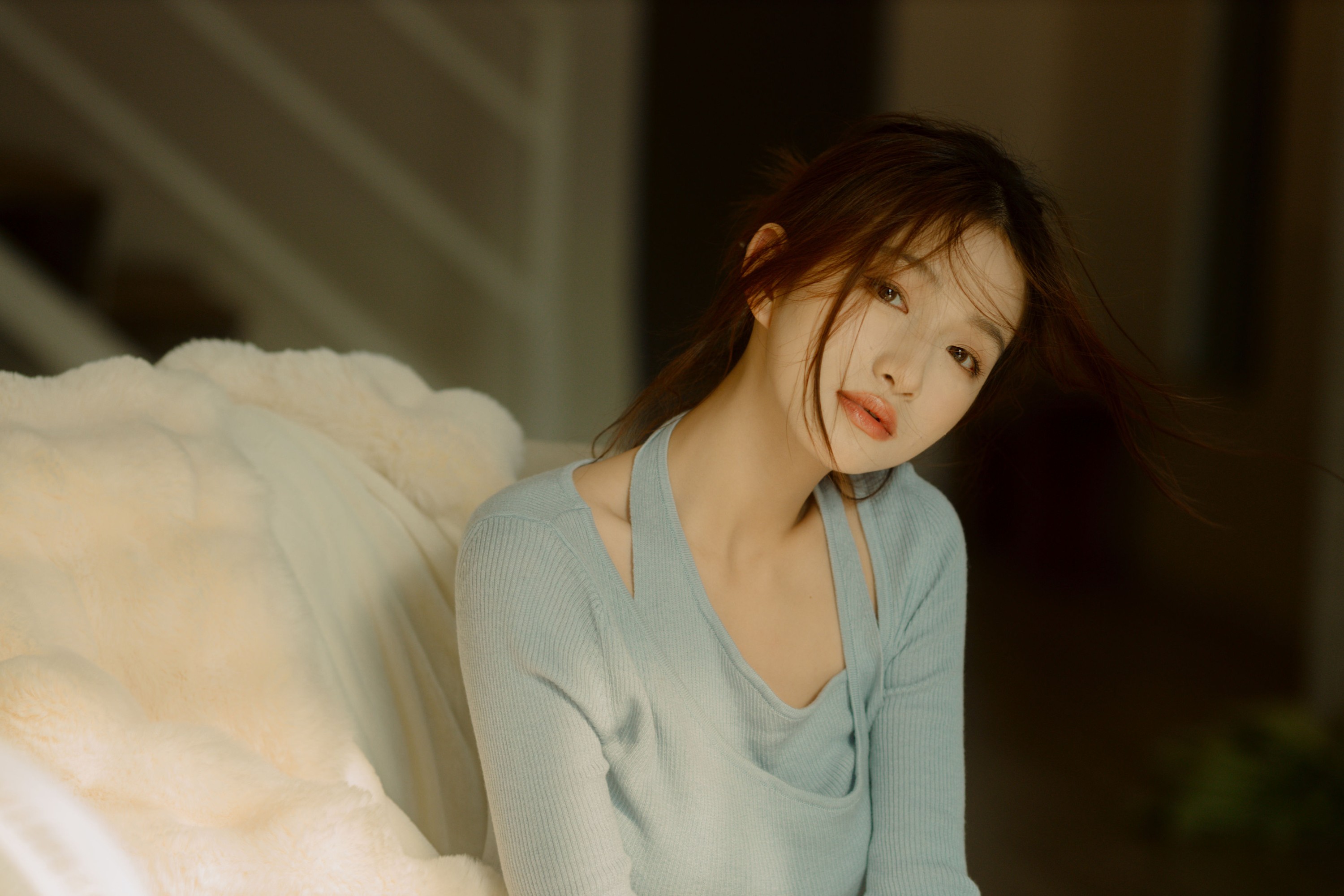 图片[5]-钰儿 – 《蓝色毛衣》[26P]-COS写真在线网