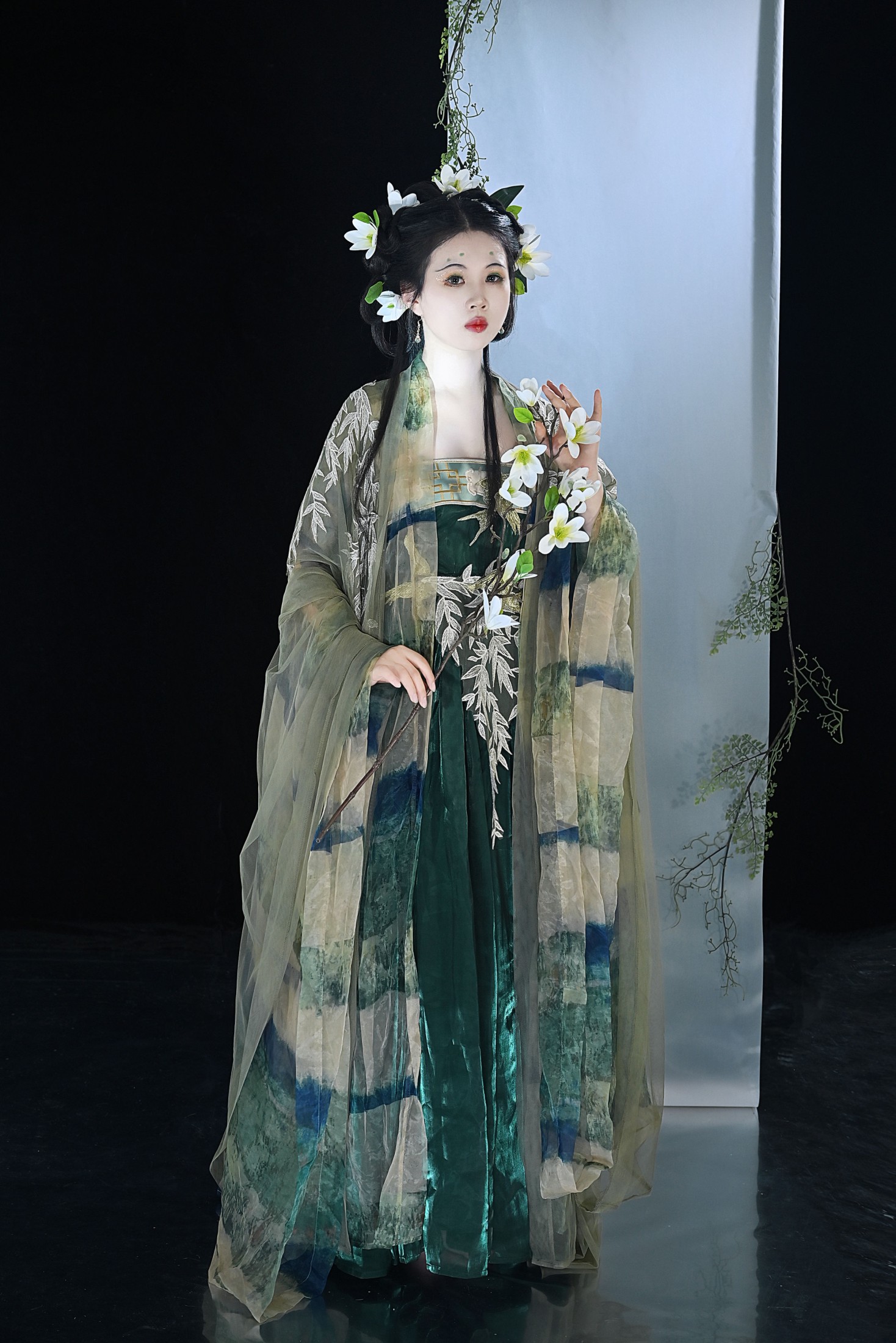 图片[6]-阿靖 – 《绿》[22P]-COS写真在线网