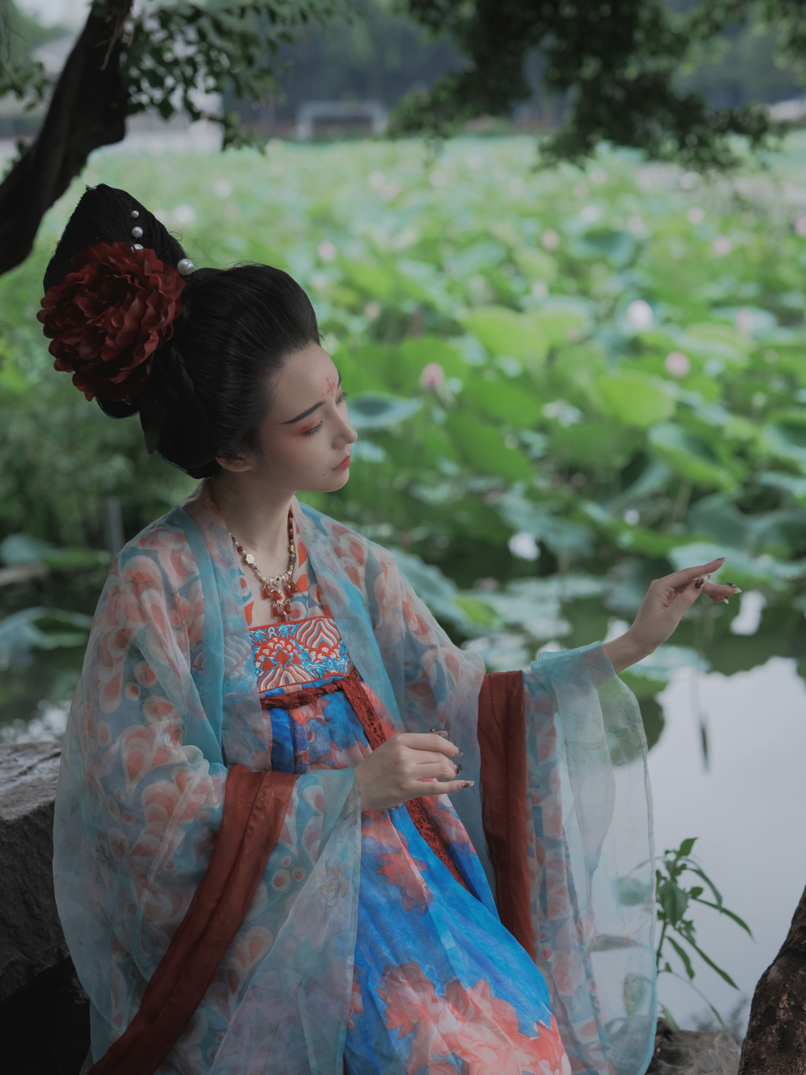 图片[5]-琳琅 – 《雨后游园》[33P]-COS写真在线网