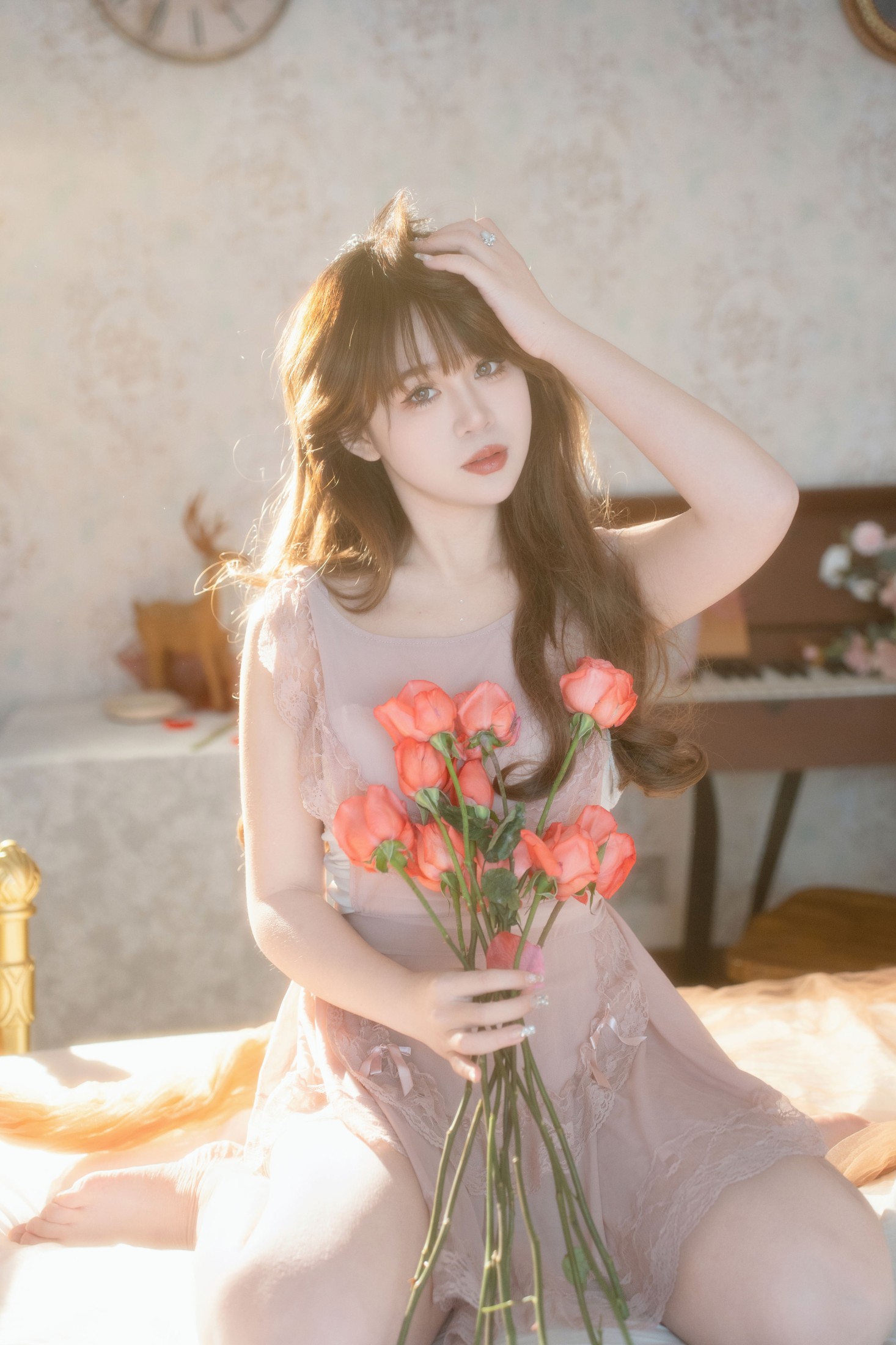 图片[3]-泡芙小方 – 《光影之间》[25P]-COS写真在线网