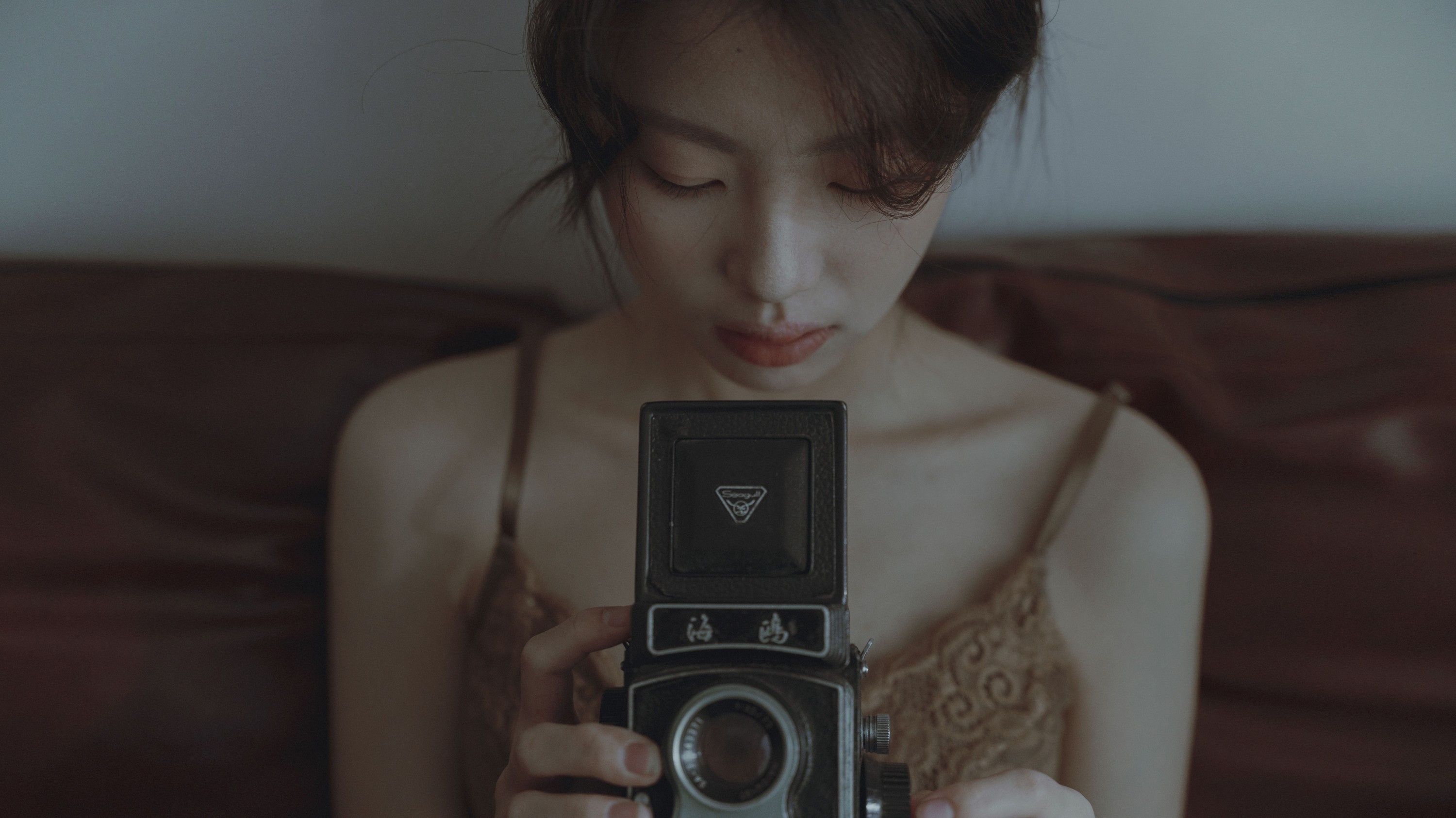 图片[6]-小叶 – 《裂缝中的光》[22P]-COS写真在线网