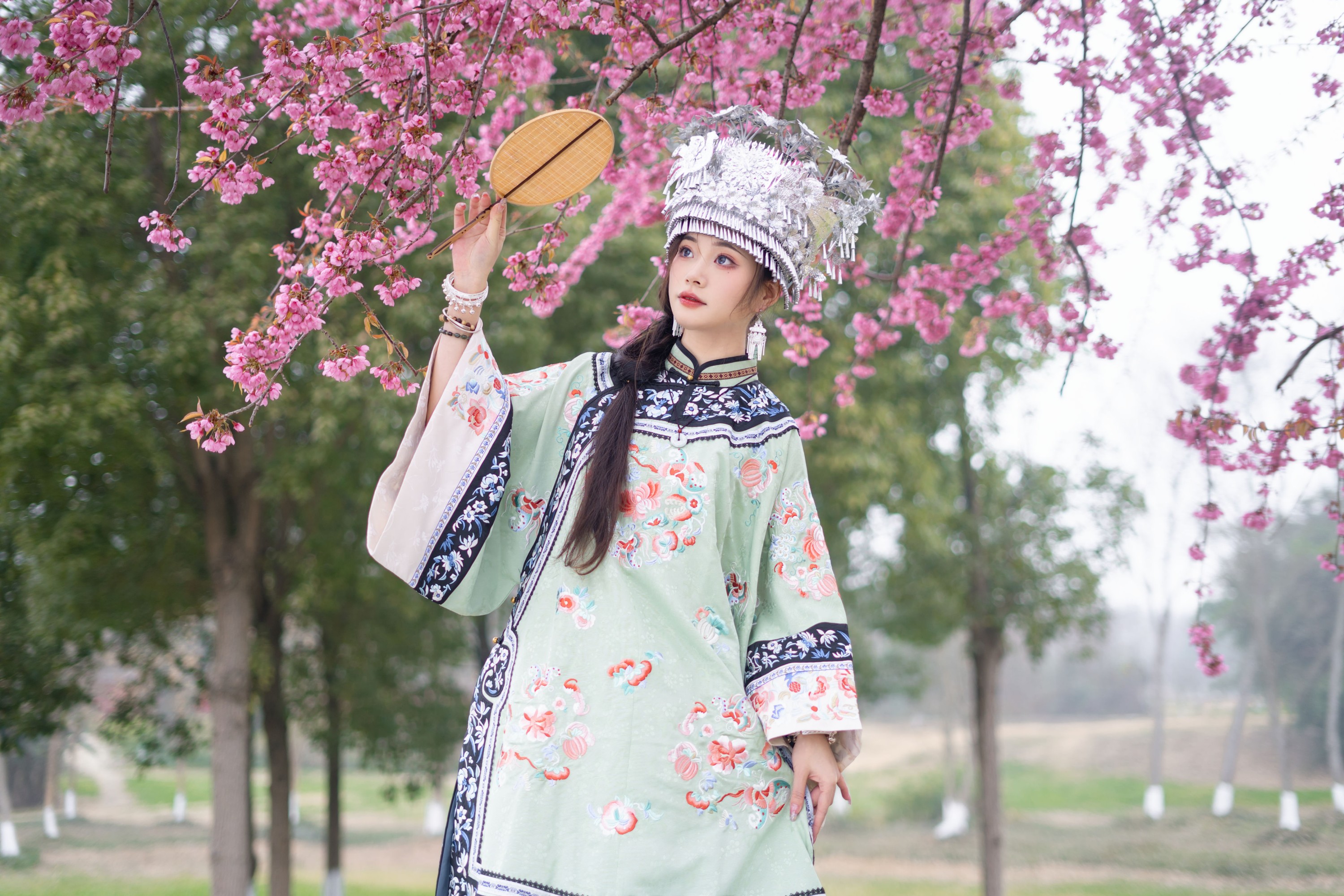 图片[6]-言子是咚咚呀 – 《樱花树下》[24P]-COS写真在线网