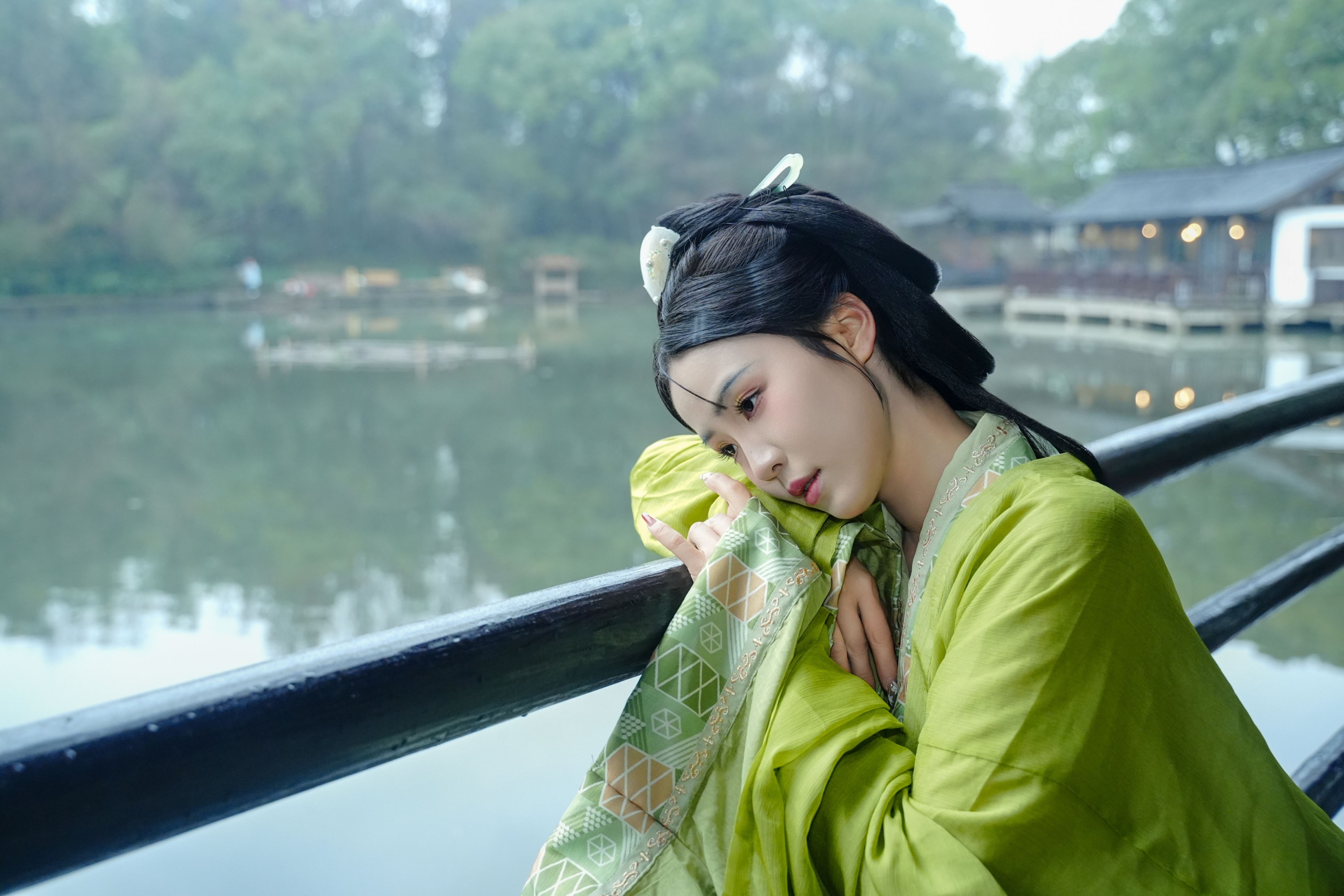 图片[6]-是月白呀 – 《绍兴兰亭战国袍 绿色清冷宿命感》[25P]-COS写真在线网