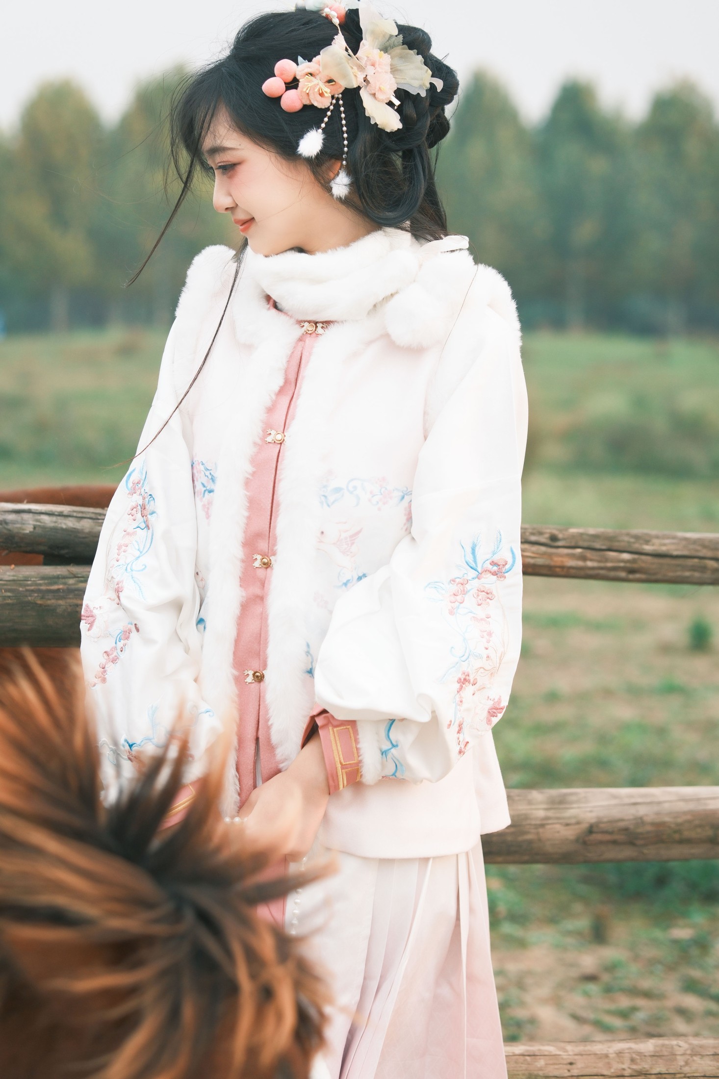 图片[3]-冷酷王爷 – 《小郡主秋游》[20P]-COS写真在线网