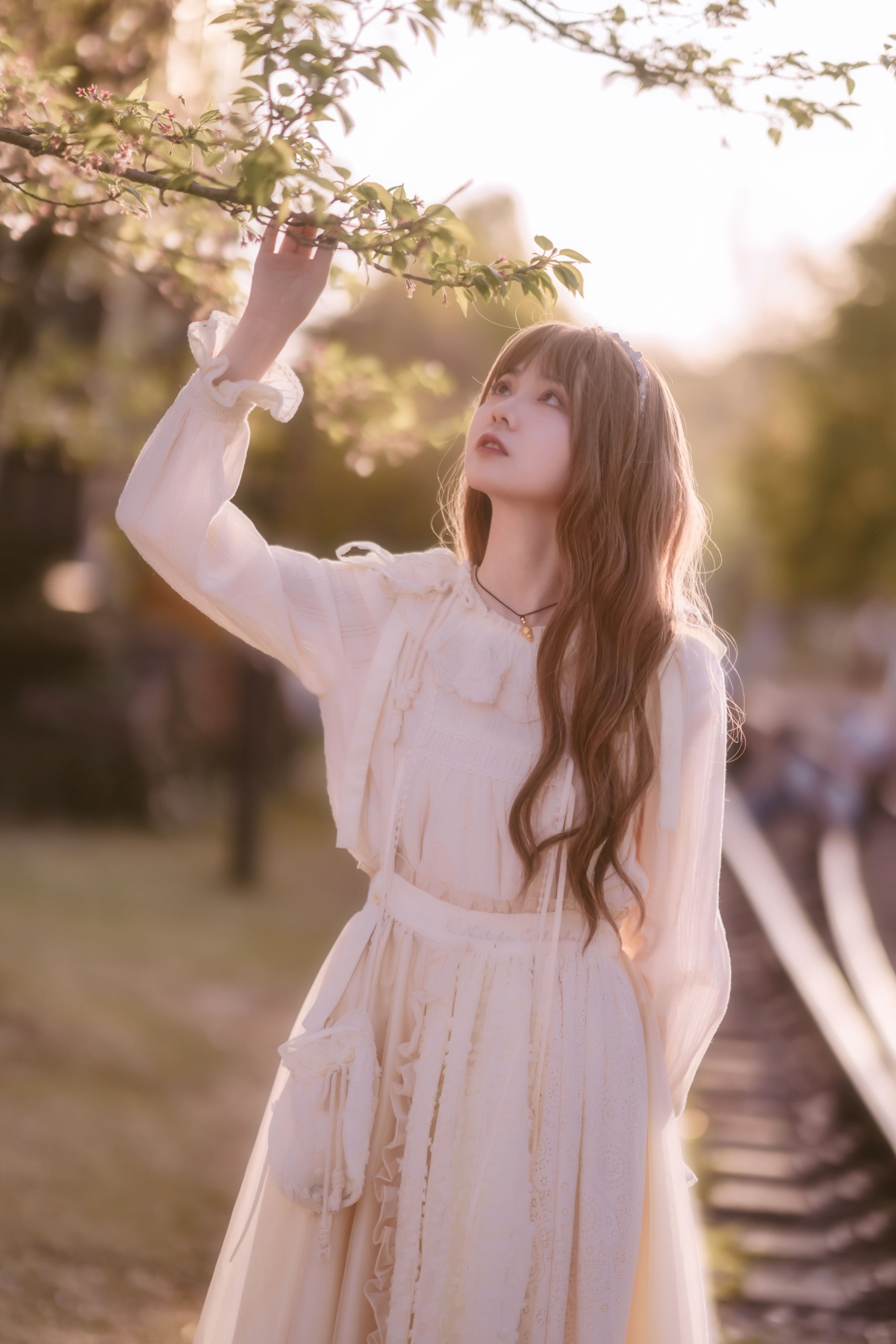 图片[3]-六六 – 《假如四月是你的谎言》[25P]-COS写真在线网