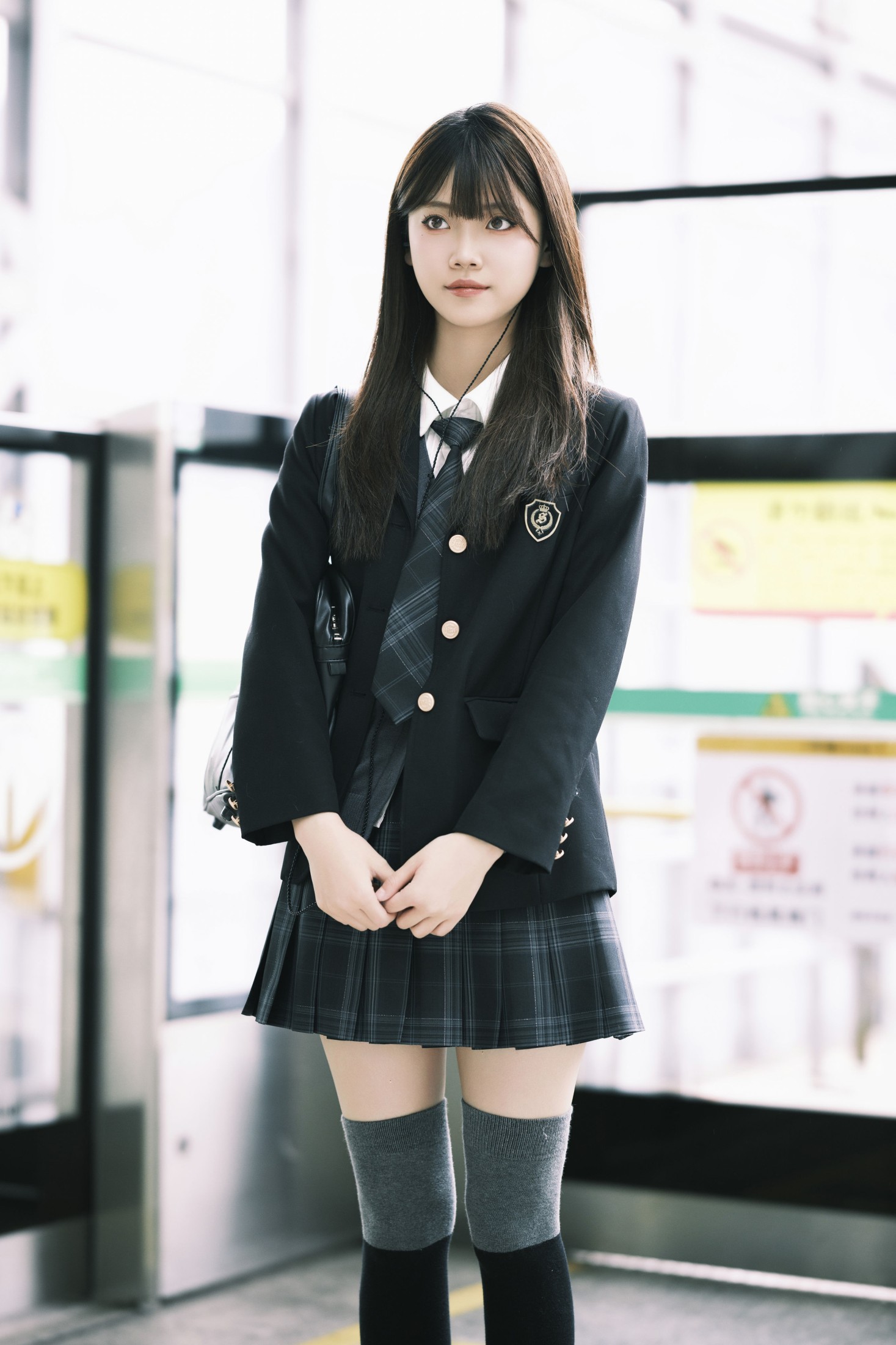 图片[6]-阿静 – 《地铁jk》[28P]-COS写真在线网