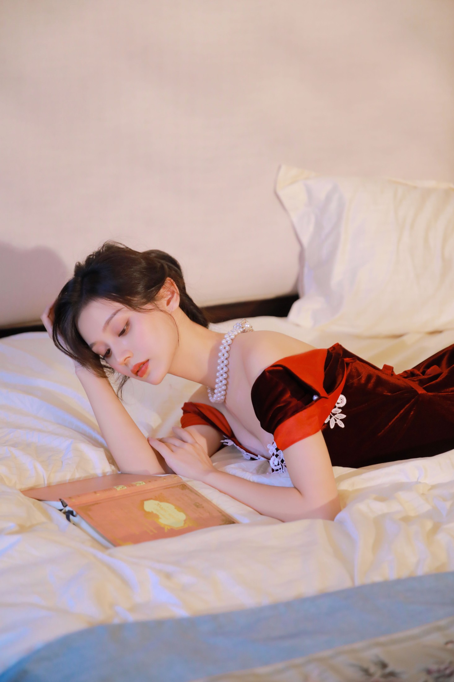 图片[6]-彭小鸭呀 – 《复古时刻》[27P]-COS写真在线网