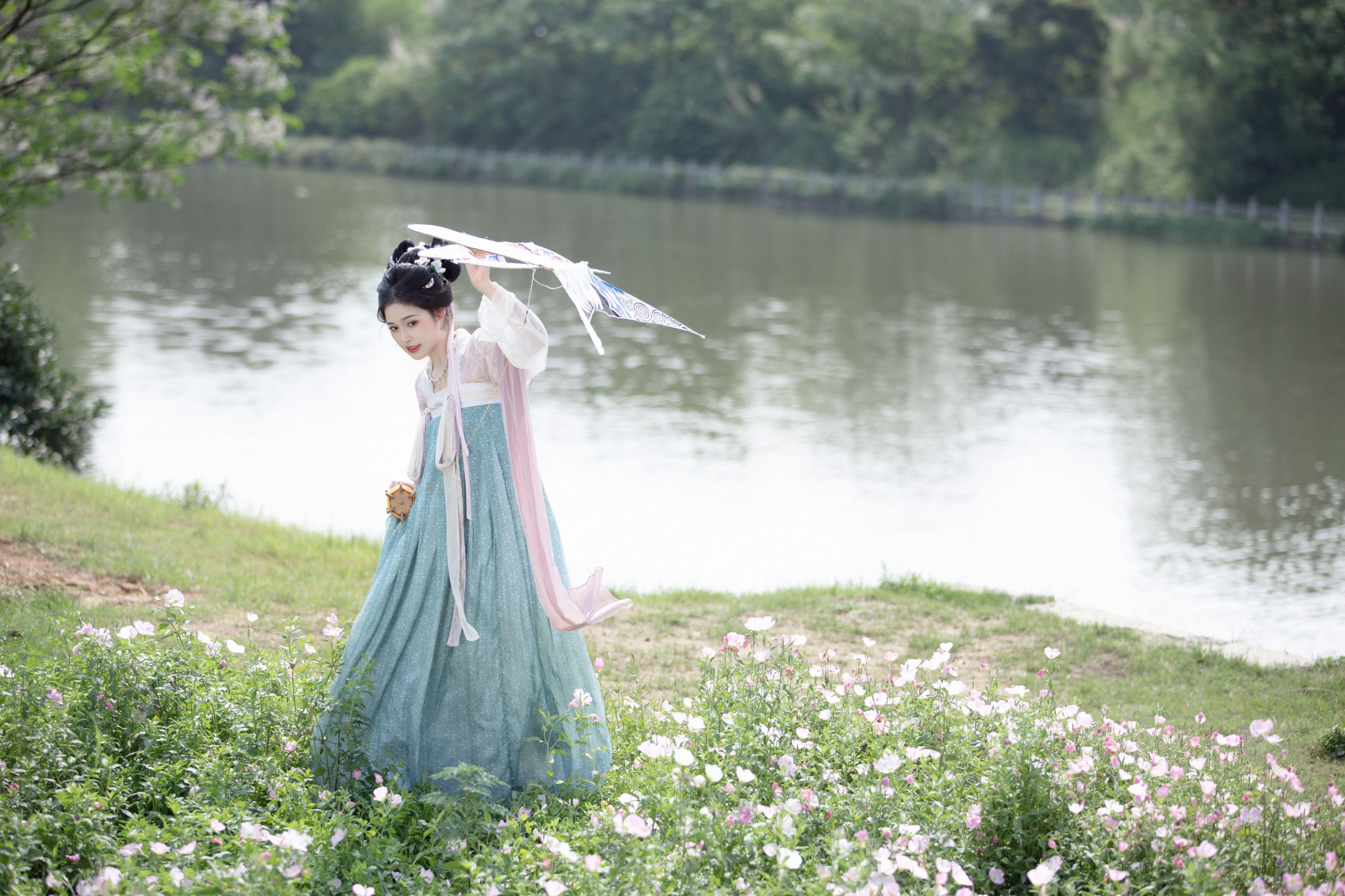 图片[6]-恬恬圈圈 – 《月见春风》[33P]-COS写真在线网