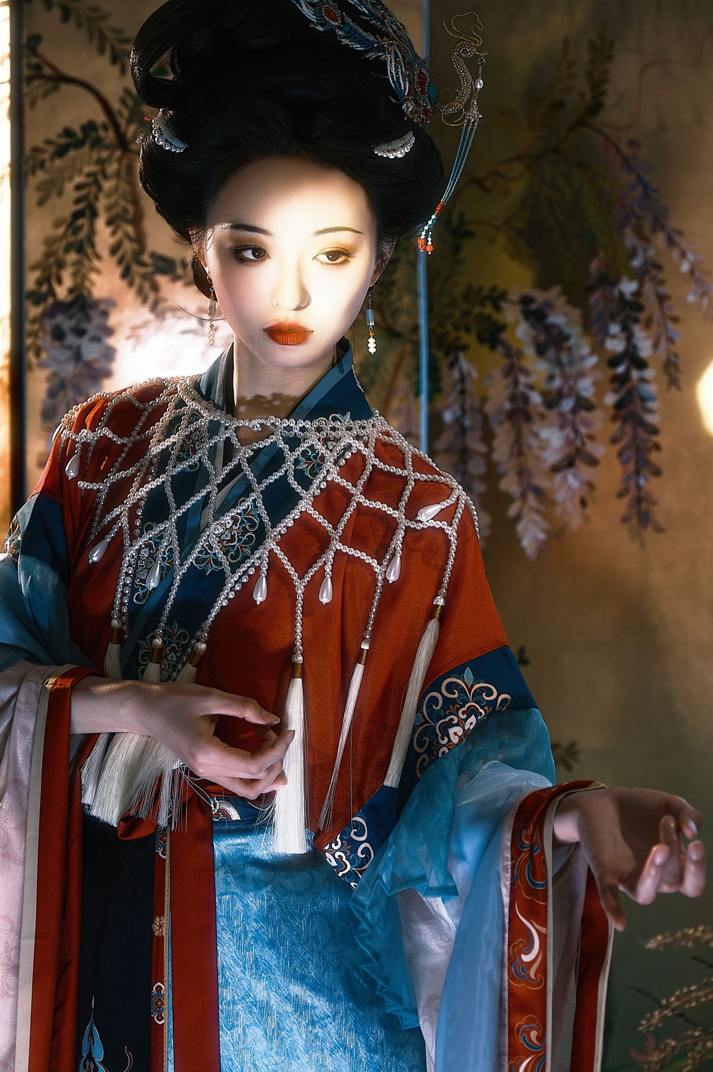 图片[5]-小羊爱干饭 – 《善恶》[32P]-COS写真在线网