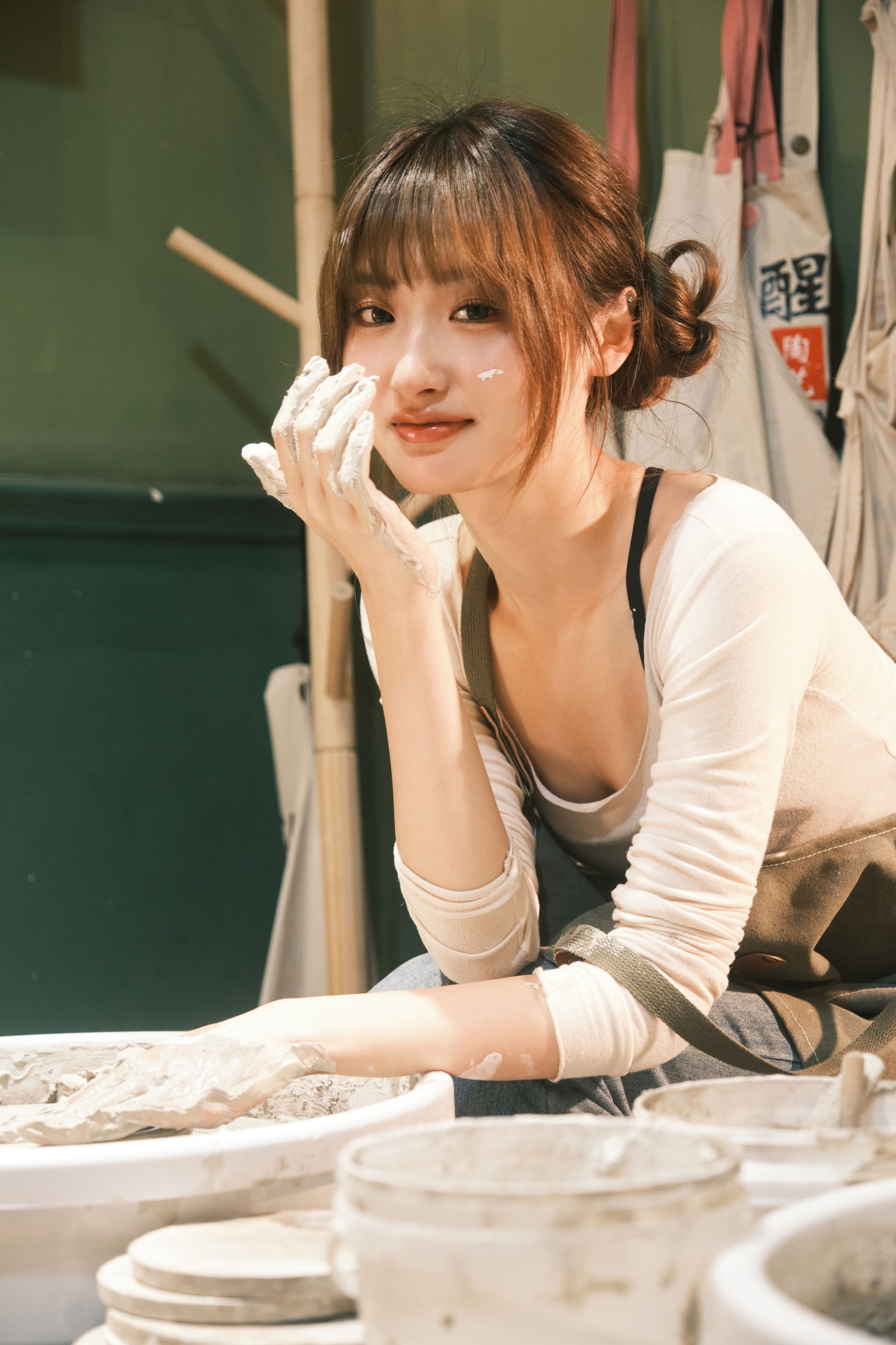 图片[6]-陈年小九 – 《陶艺拍照》[28P]-COS写真在线网