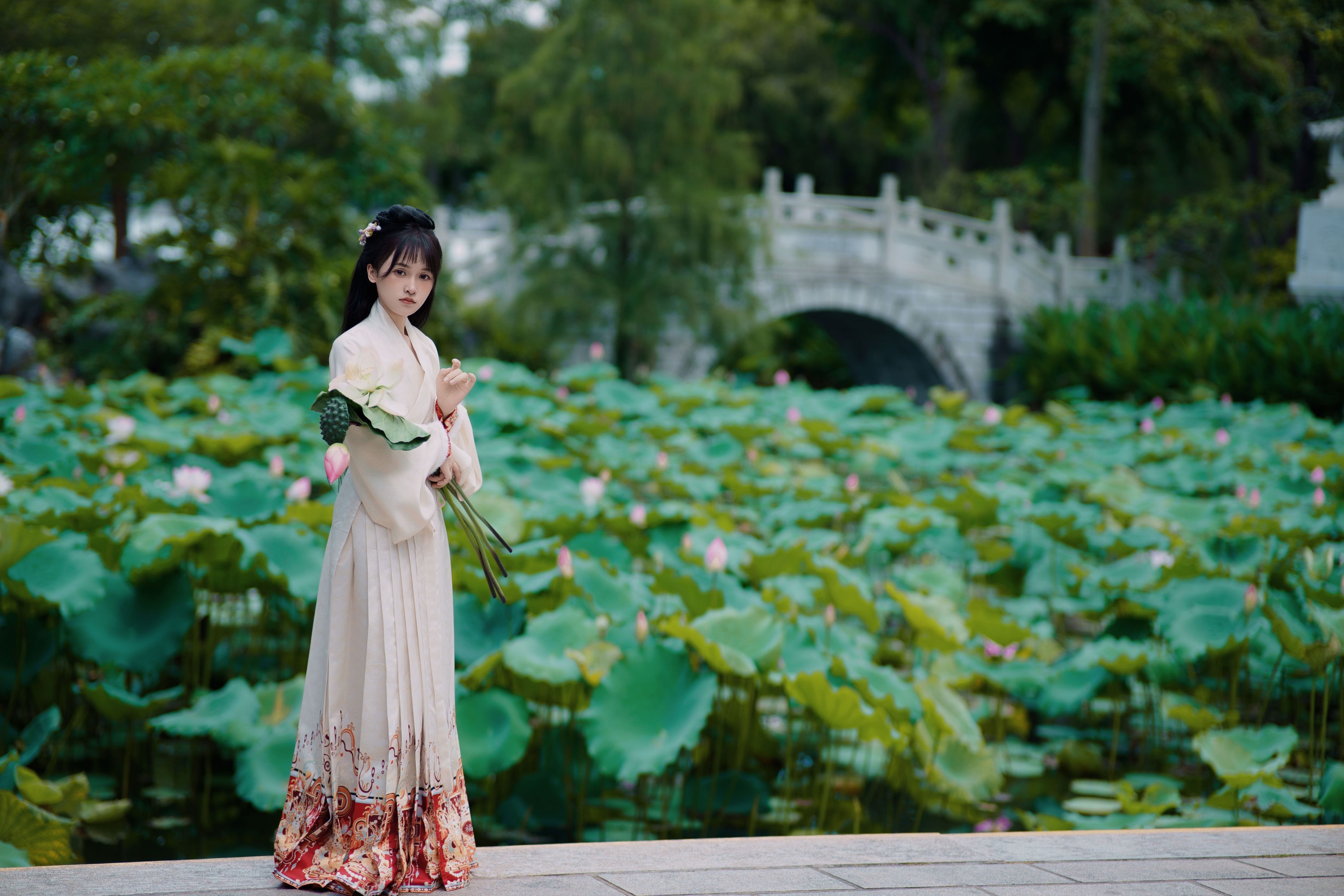 图片[3]-小小雨 – 《明月长存 心静即安》[32P]-COS写真在线网