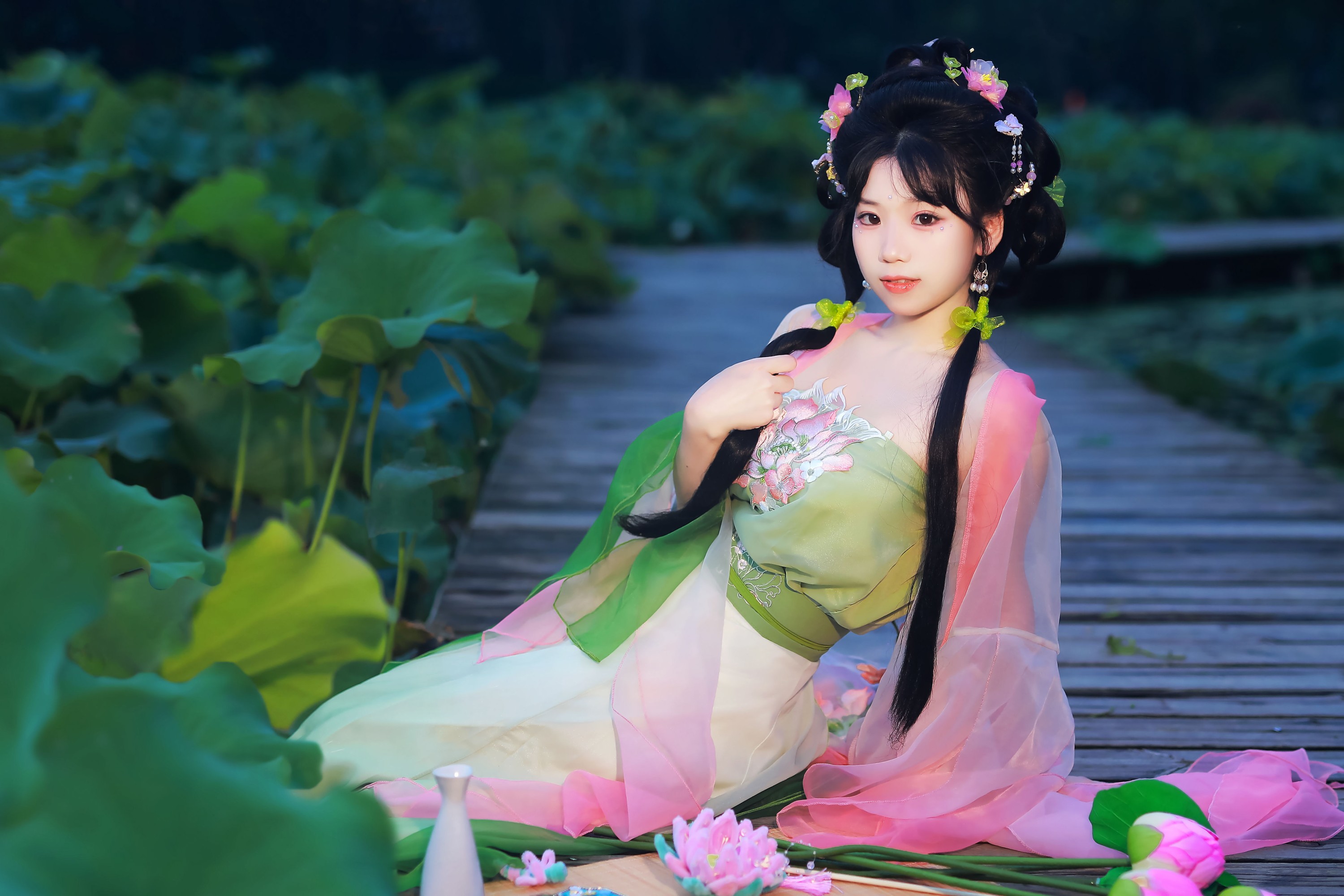 图片[6]-周周Ay – 《小荷妖》[23P]-COS写真在线网