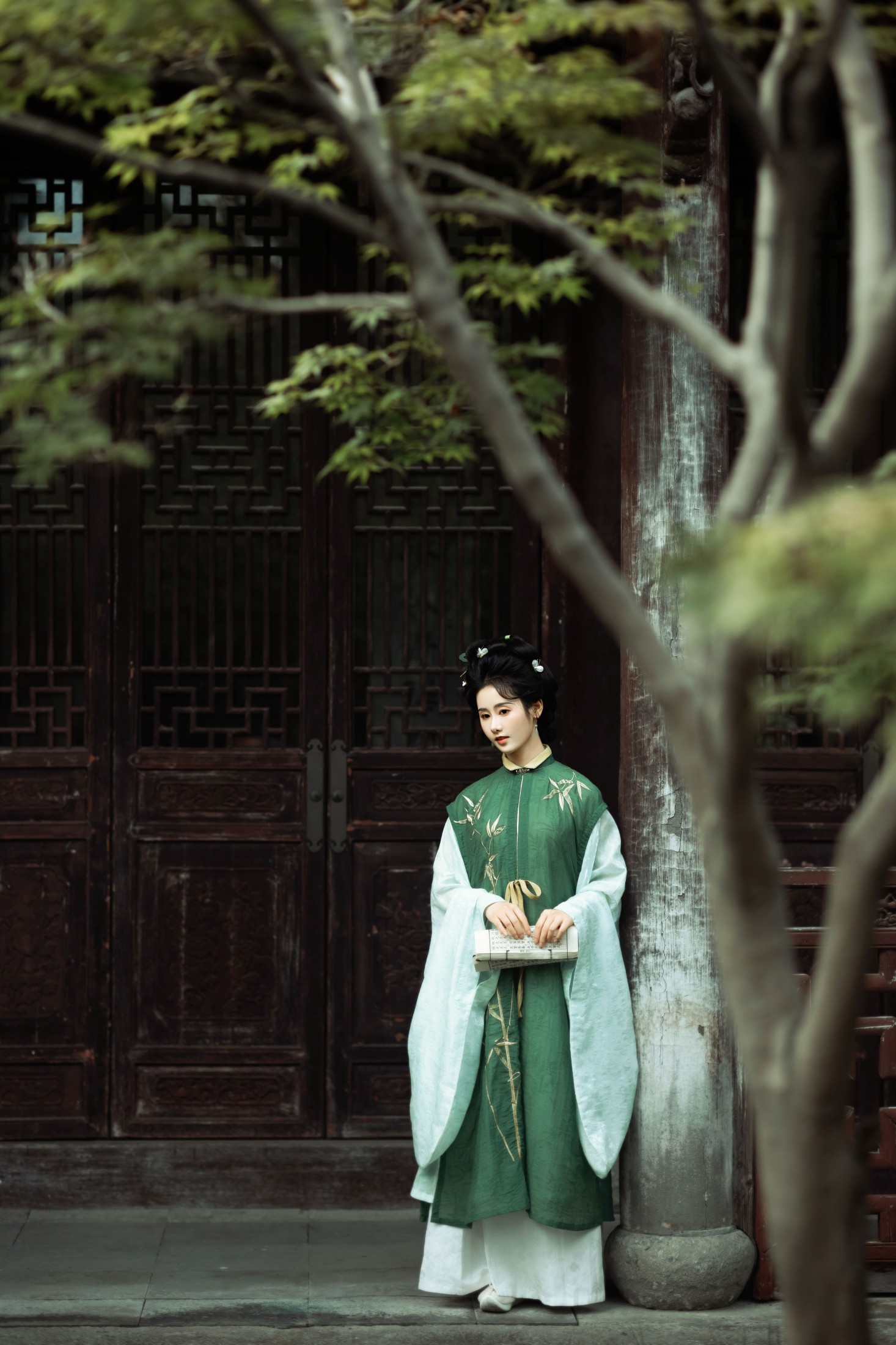 图片[6]-人间月-素尘 – 《绿意晓声浓》[36P]-COS写真在线网