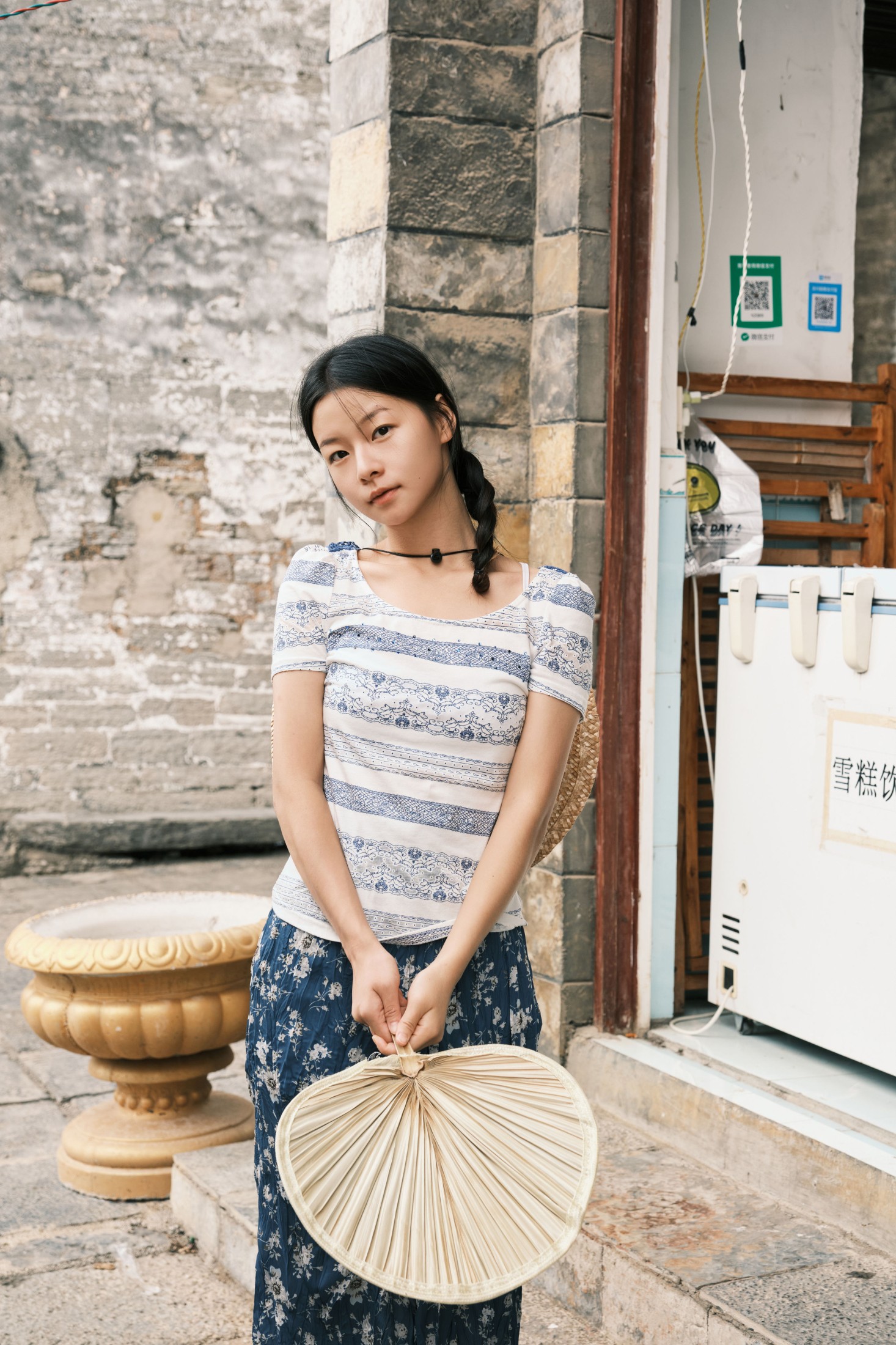 图片[3]-蝴蝶妹妹 – 《古寨人像》[30P]-COS写真在线网