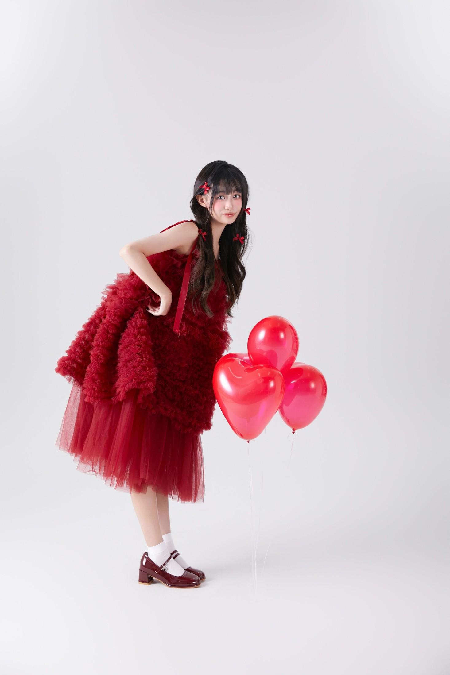 图片[6]-菠萝包 – 《红色气球生日写真》[25P]-COS写真在线网