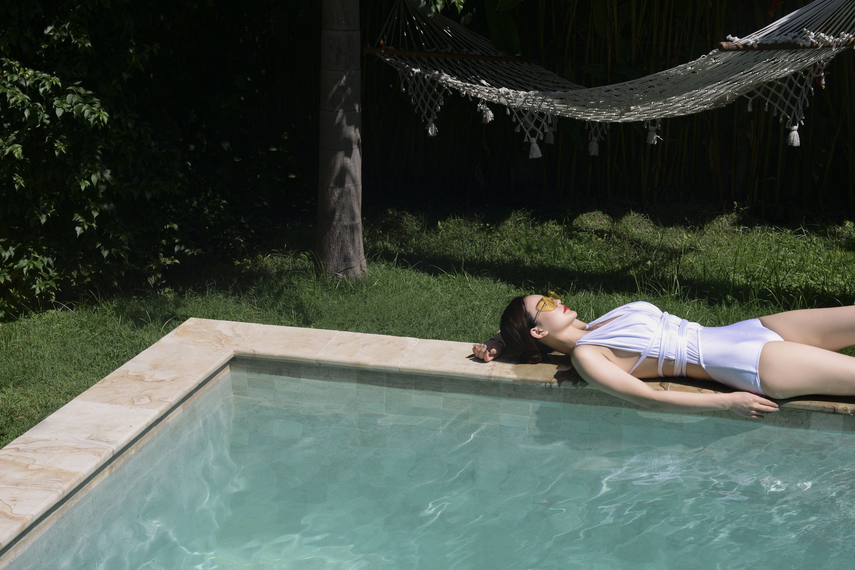 图片[6]-钟钟 – 《Coastal  Beach》[17P]-COS写真在线网