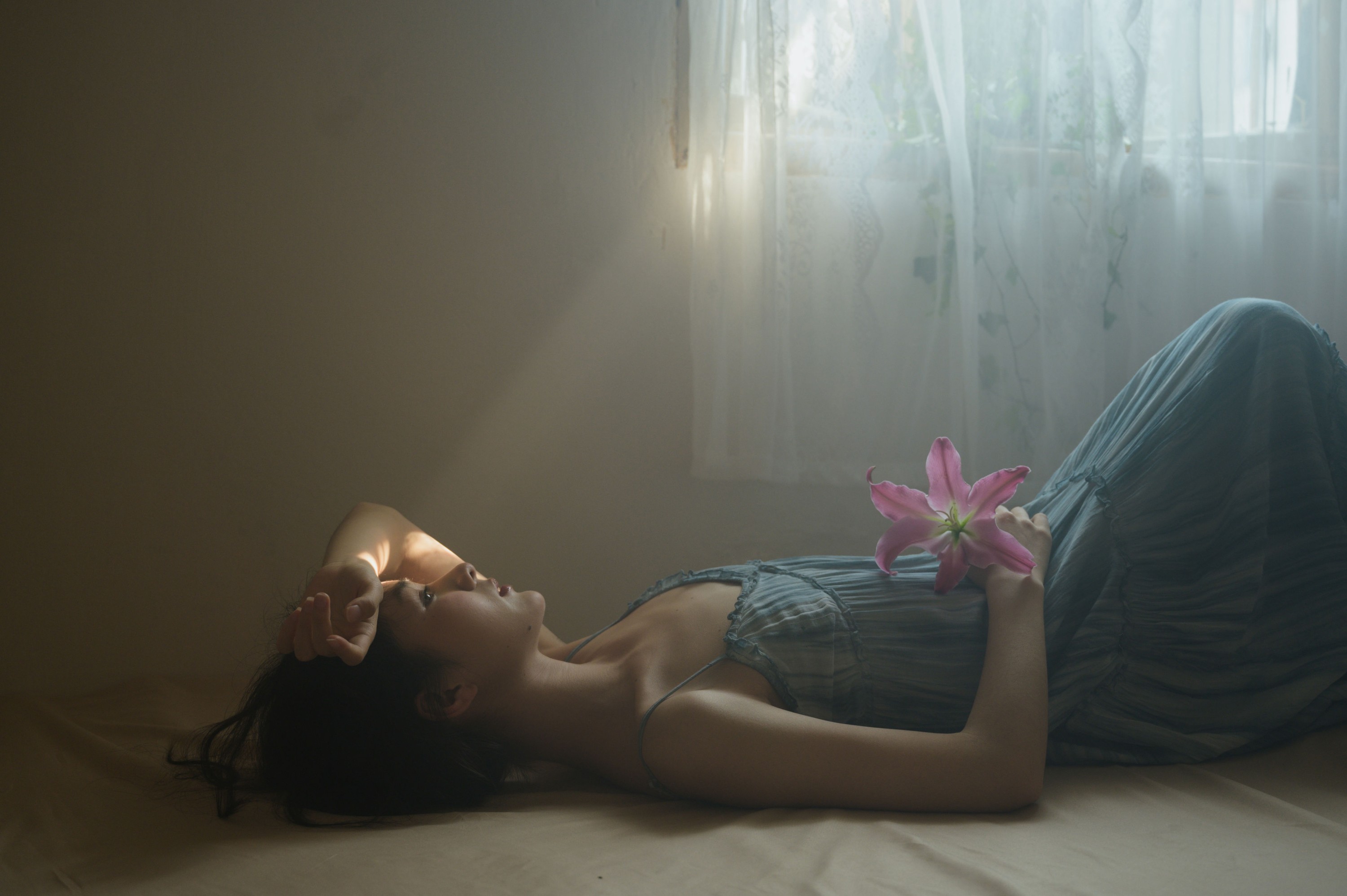 图片[6]-小雨天气 – 《静谧的光》[23P]-COS写真在线网