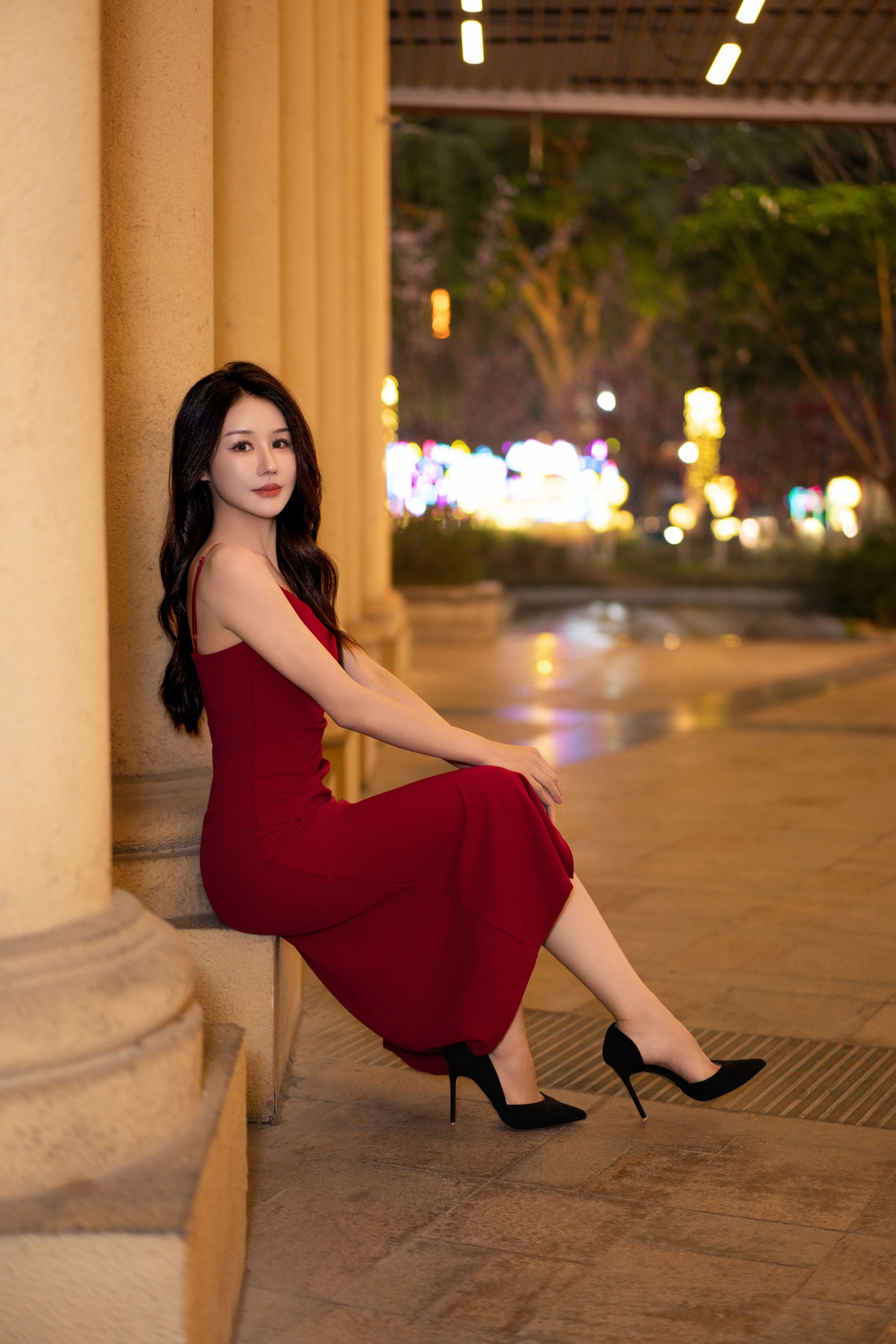 图片[6]-雪莉 – 《千灯湖夜未央：红裙女神的光影诗篇》[18P]-COS写真在线网