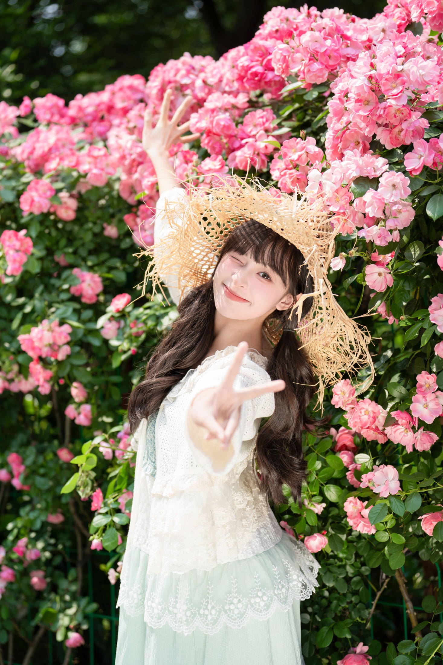 图片[4]-夏芋小年 – 《五月的蔷薇》[35P]-COS写真在线网