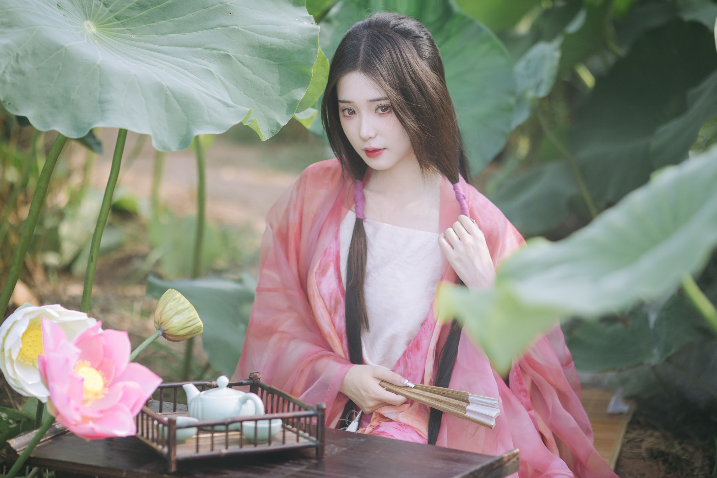 图片[6]-褚鸢鸢 – 《晚风吹倒荷花叶》[17P]-COS写真在线网