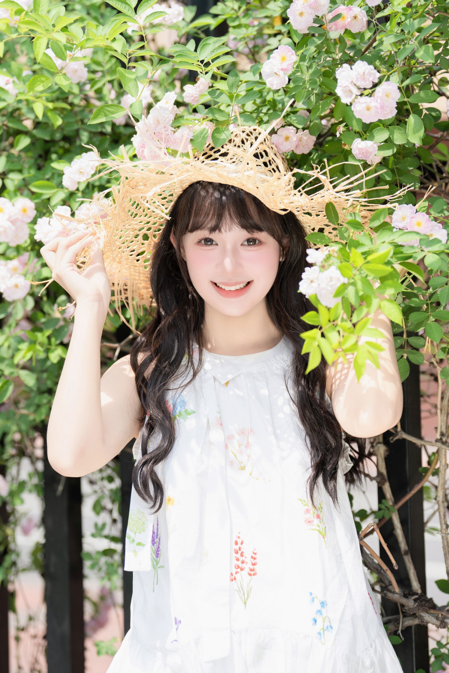 夏芋小年 – 《蔷薇花开》[35P]-COS写真在线网