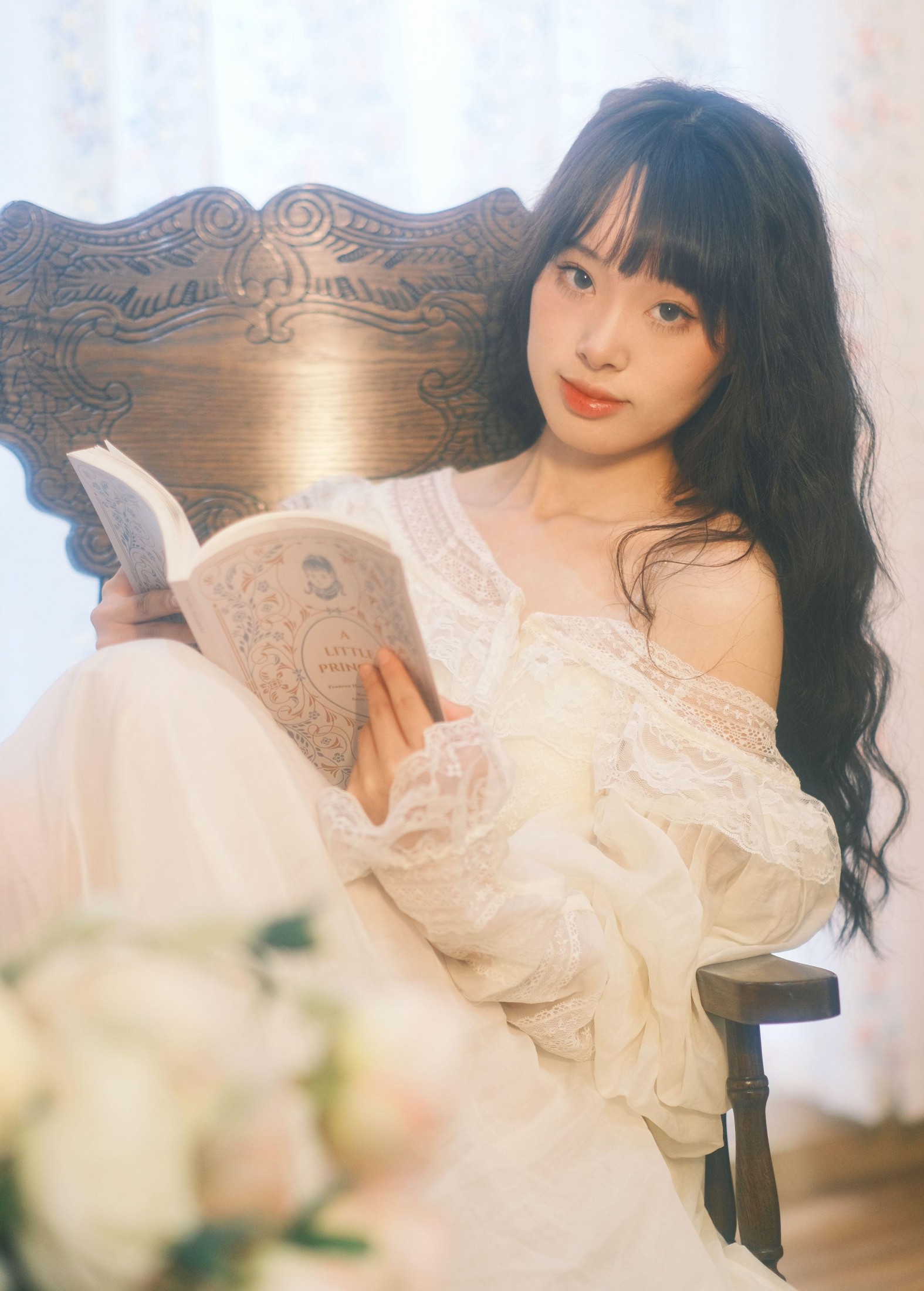 图片[2]-椰汁 – 《温柔法式花房少女》[21P]-COS写真在线网