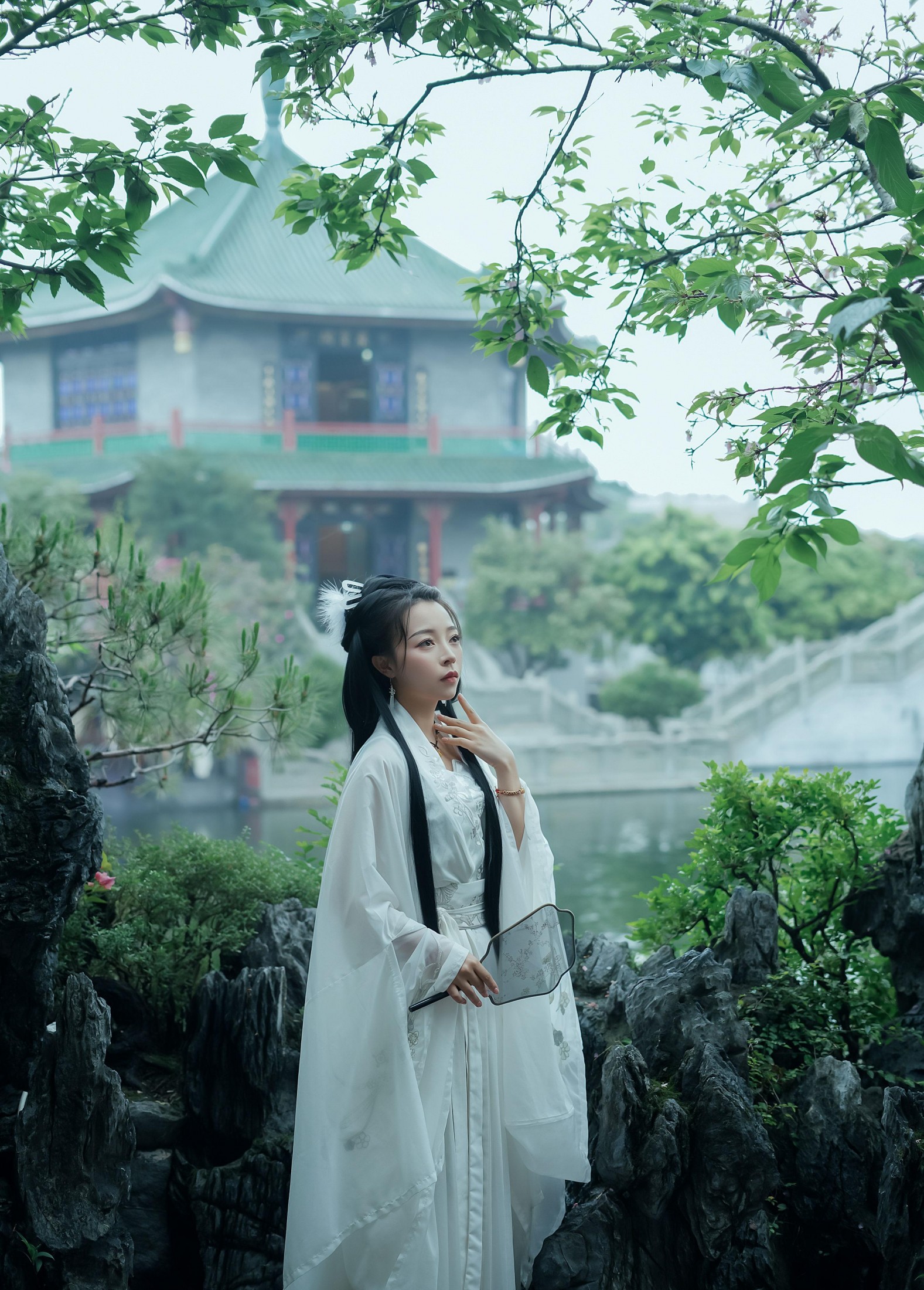 图片[2]-小兰 – 《雨中美人》[17P]-COS写真在线网