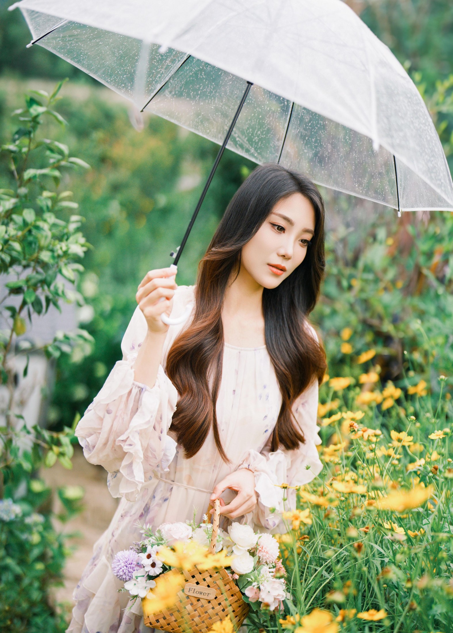 图片[2]-小雅 – 《唯美风-“花开无尽夏，浪漫永不休”》[16P]-COS写真在线网