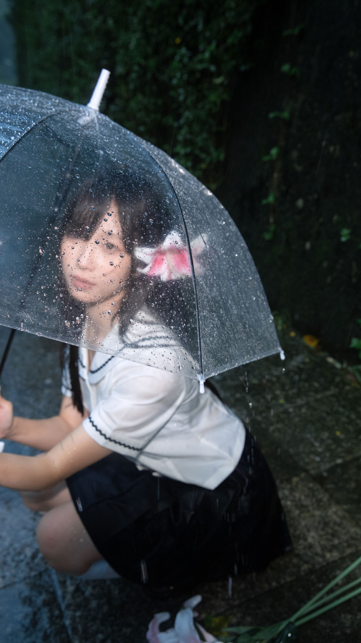 Saku4. – 《你是常年大雨但不溃烂的森林》[15P]-COS写真在线网