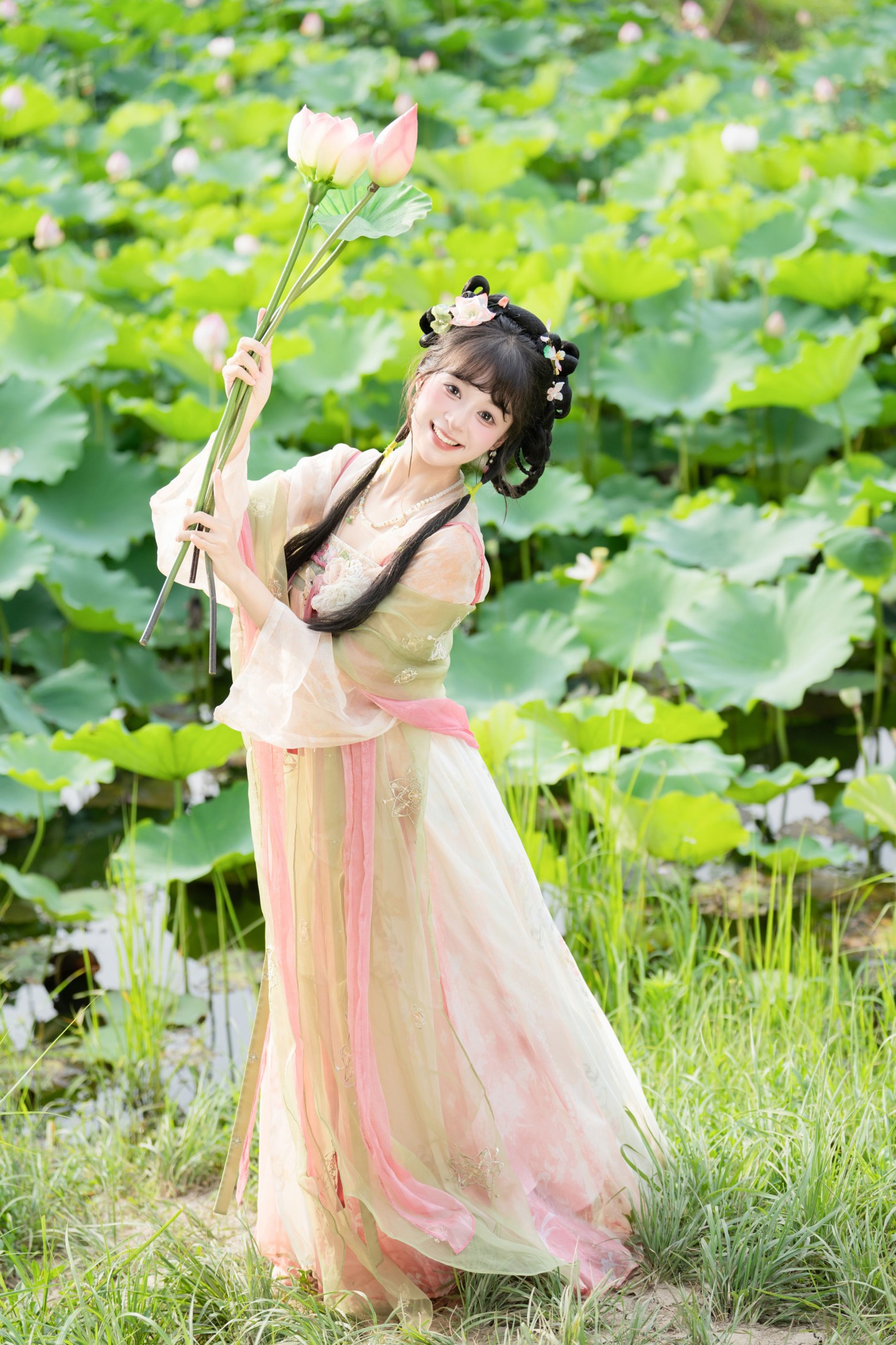 夏芋小年 – 《荷花仙子》[52P]-COS写真在线网