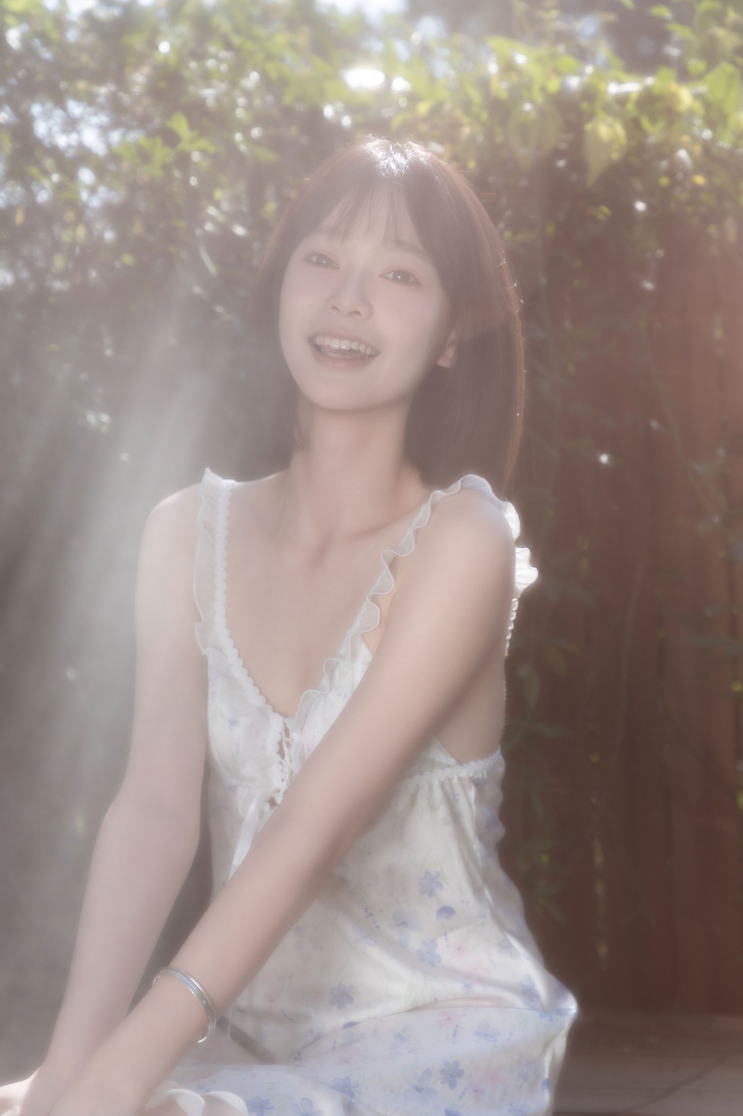 姚姚子酱 – 《夏日旧梦》[23P]-COS写真在线网