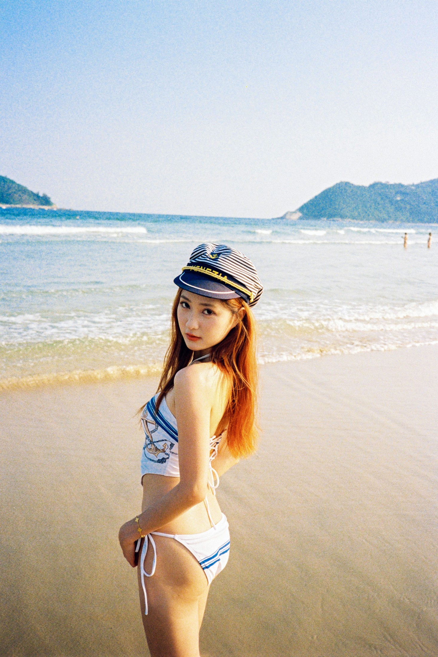 LLleleYY – 《蓝色大海》[16P]-COS写真在线网