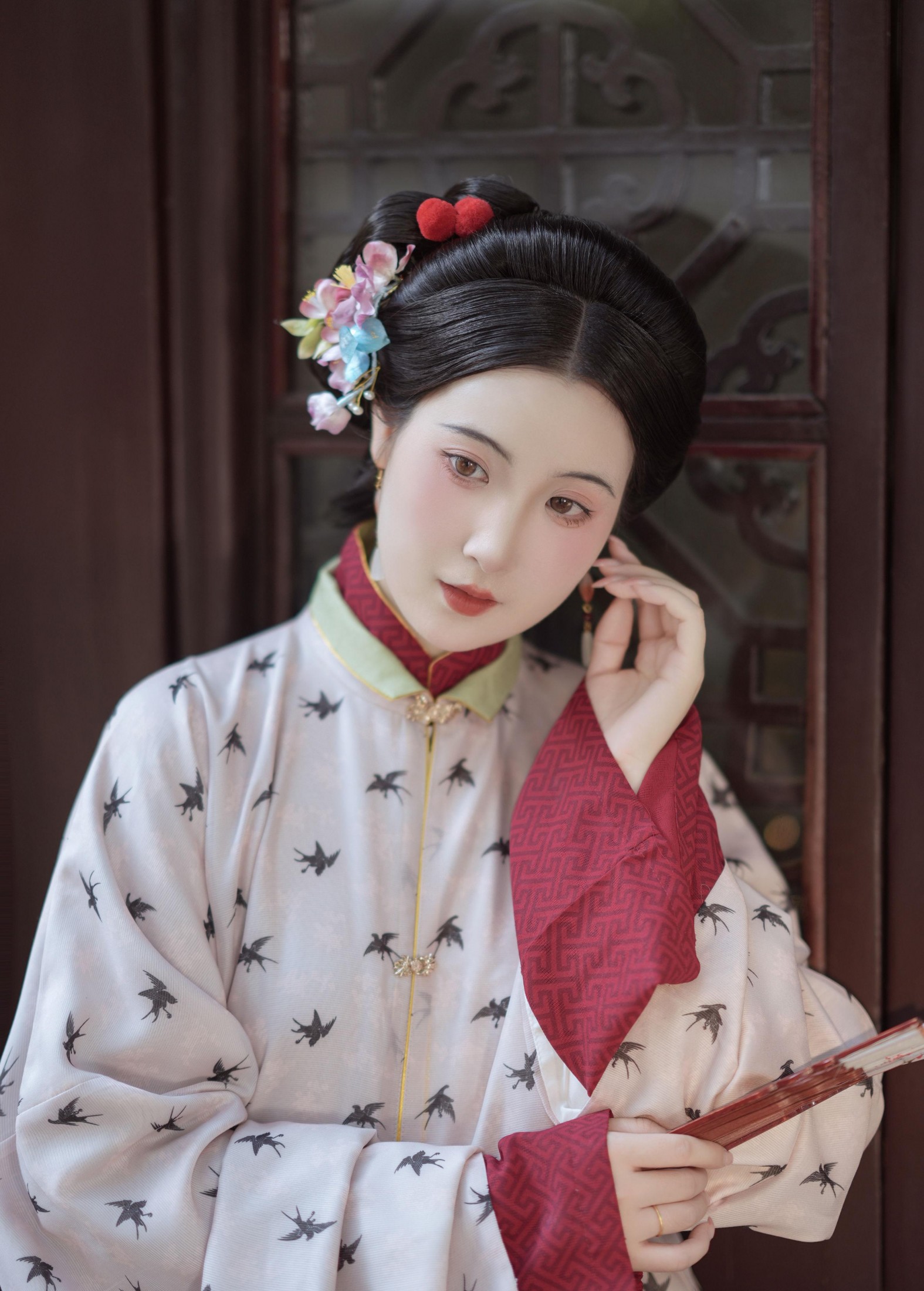 图片[2]-我是金儿呀 – 《榴花开欲然》[22P]-COS写真在线网