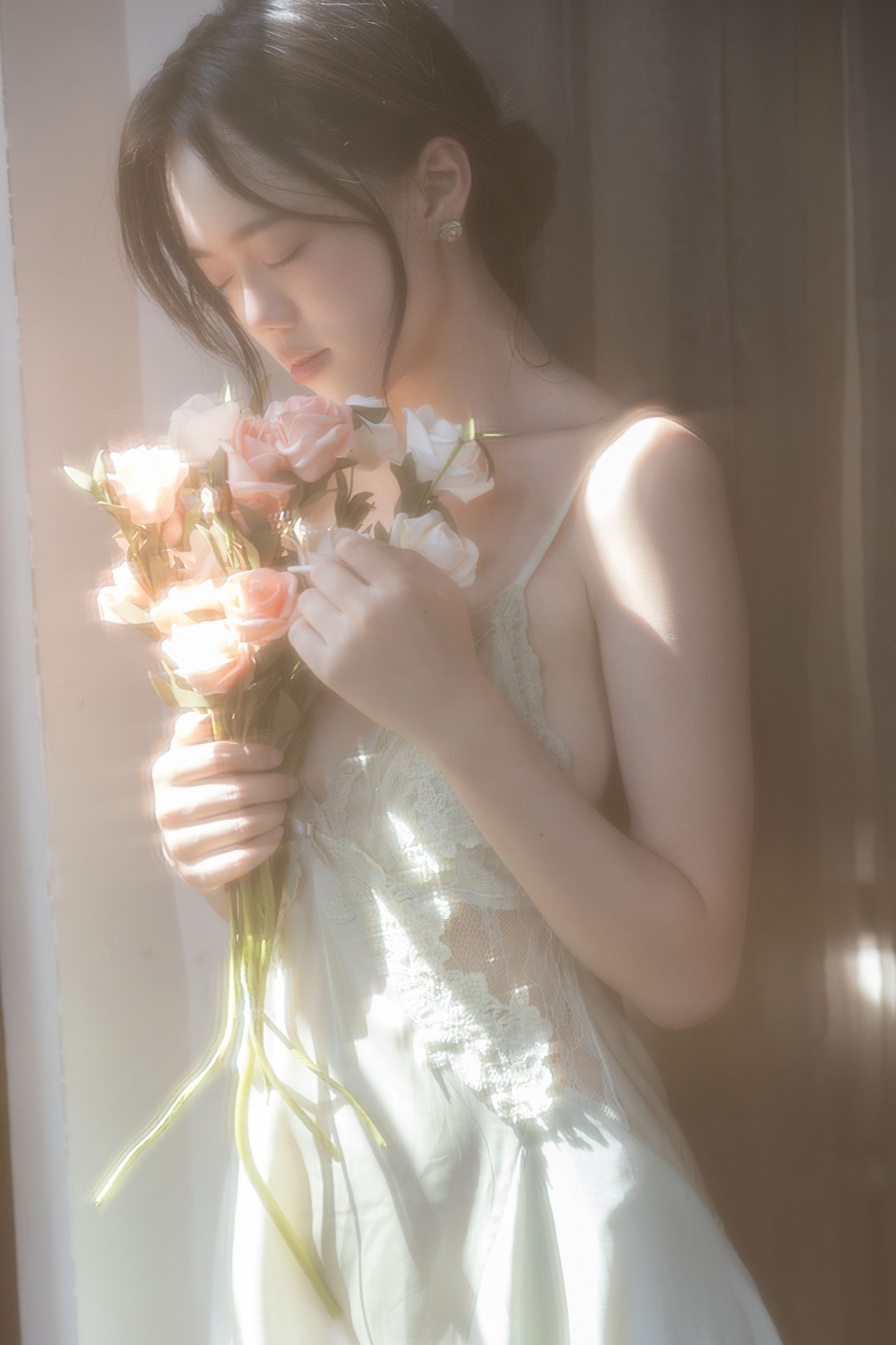 图片[4]-解云花 – 《夏季结束前在老房子里的身体记录》[15P]-COS写真在线网
